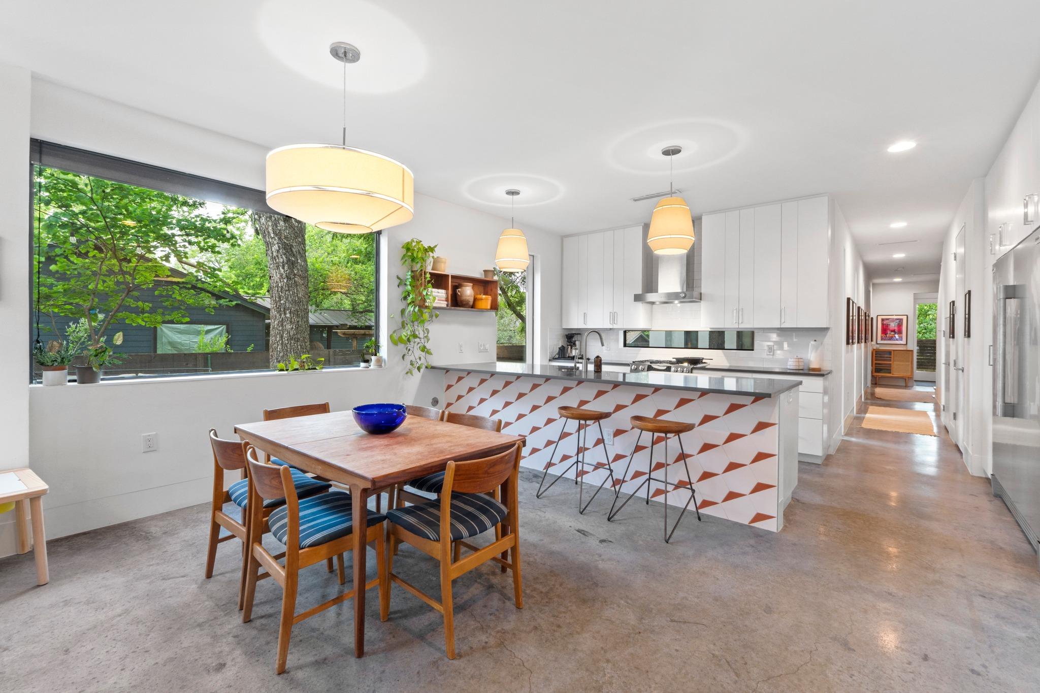 900 Karen Ave # A, Austin, TX 78757