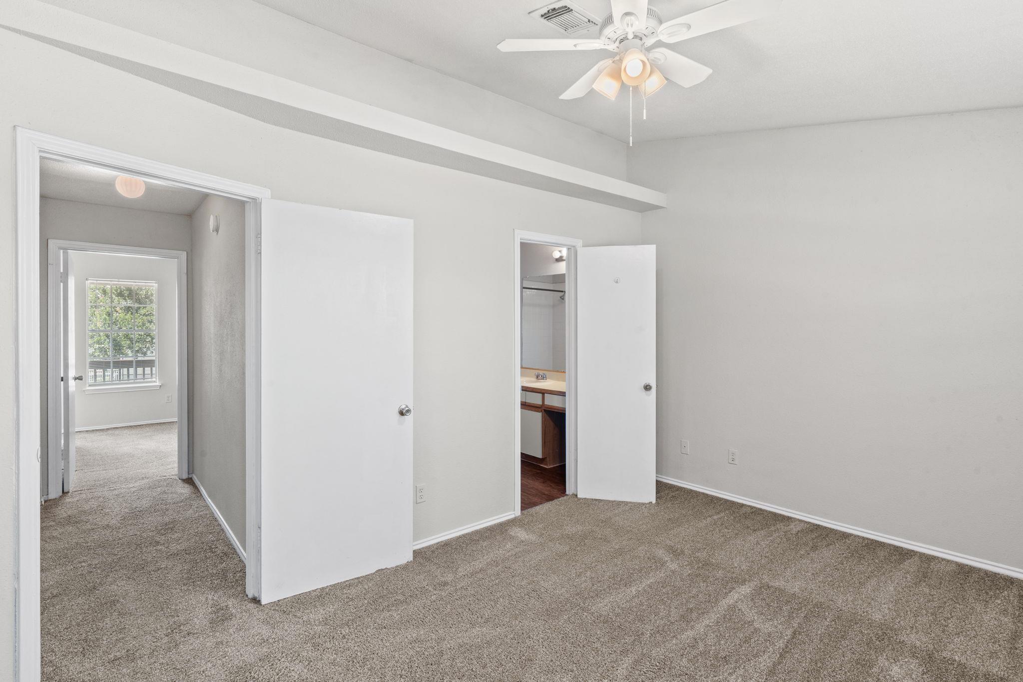 1841 River Crossing Cir # B, Austin, TX 78741