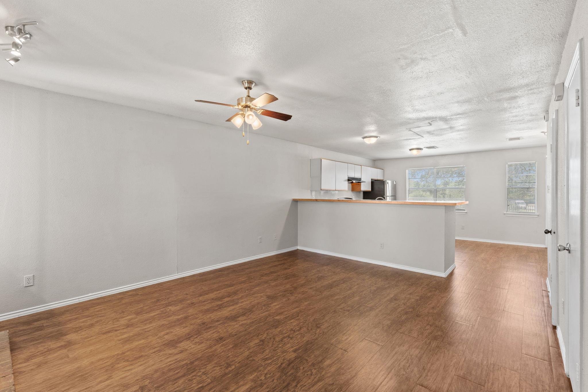 1841 River Crossing Cir # B, Austin, TX 78741