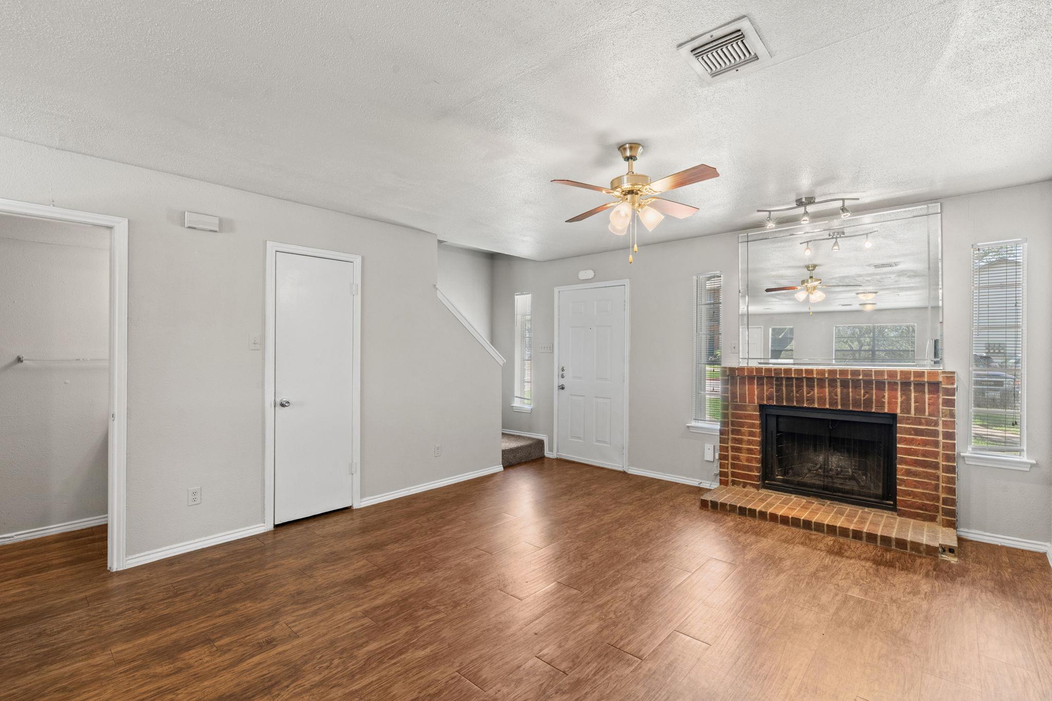 1841 River Crossing Cir # B, Austin, TX 78741