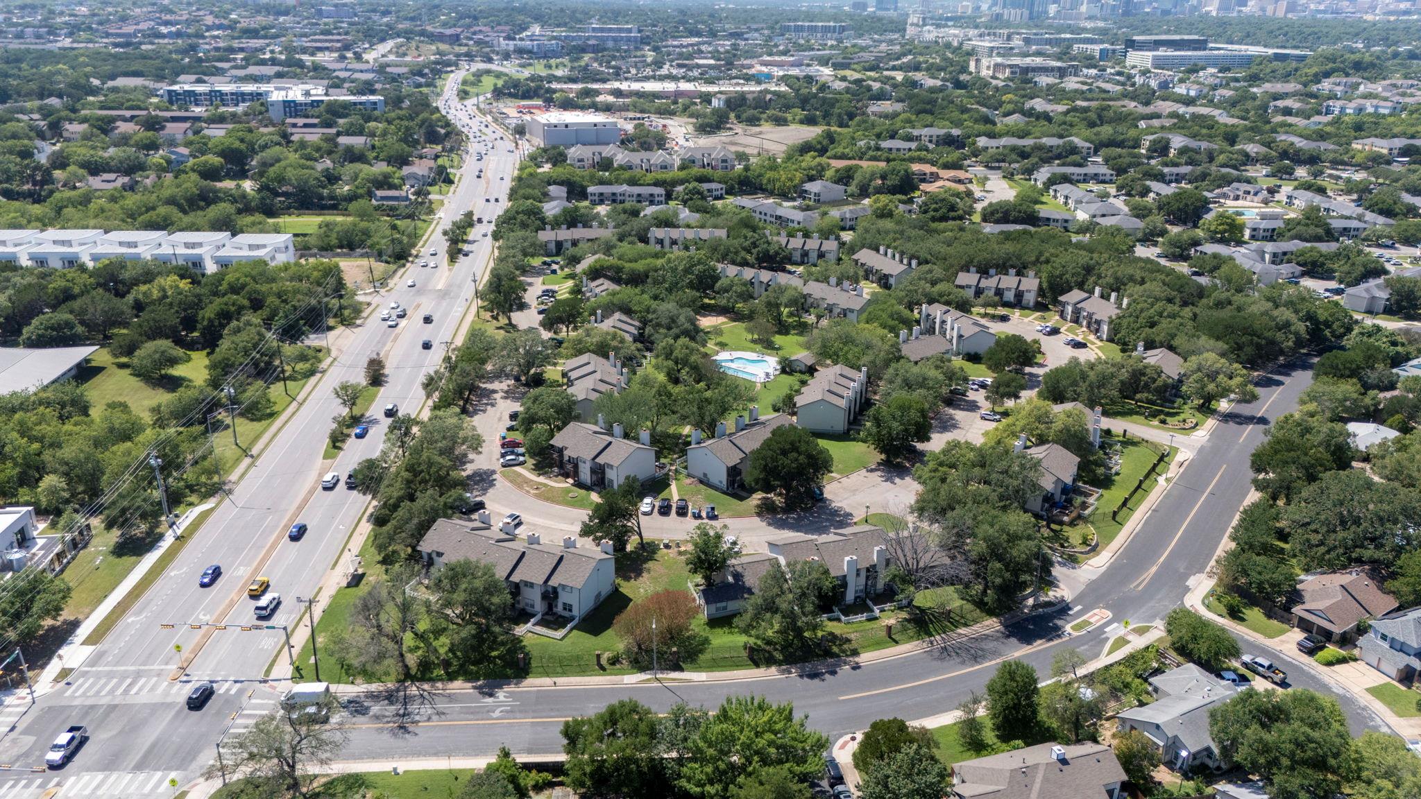 1841 River Crossing Cir # B, Austin, TX 78741
