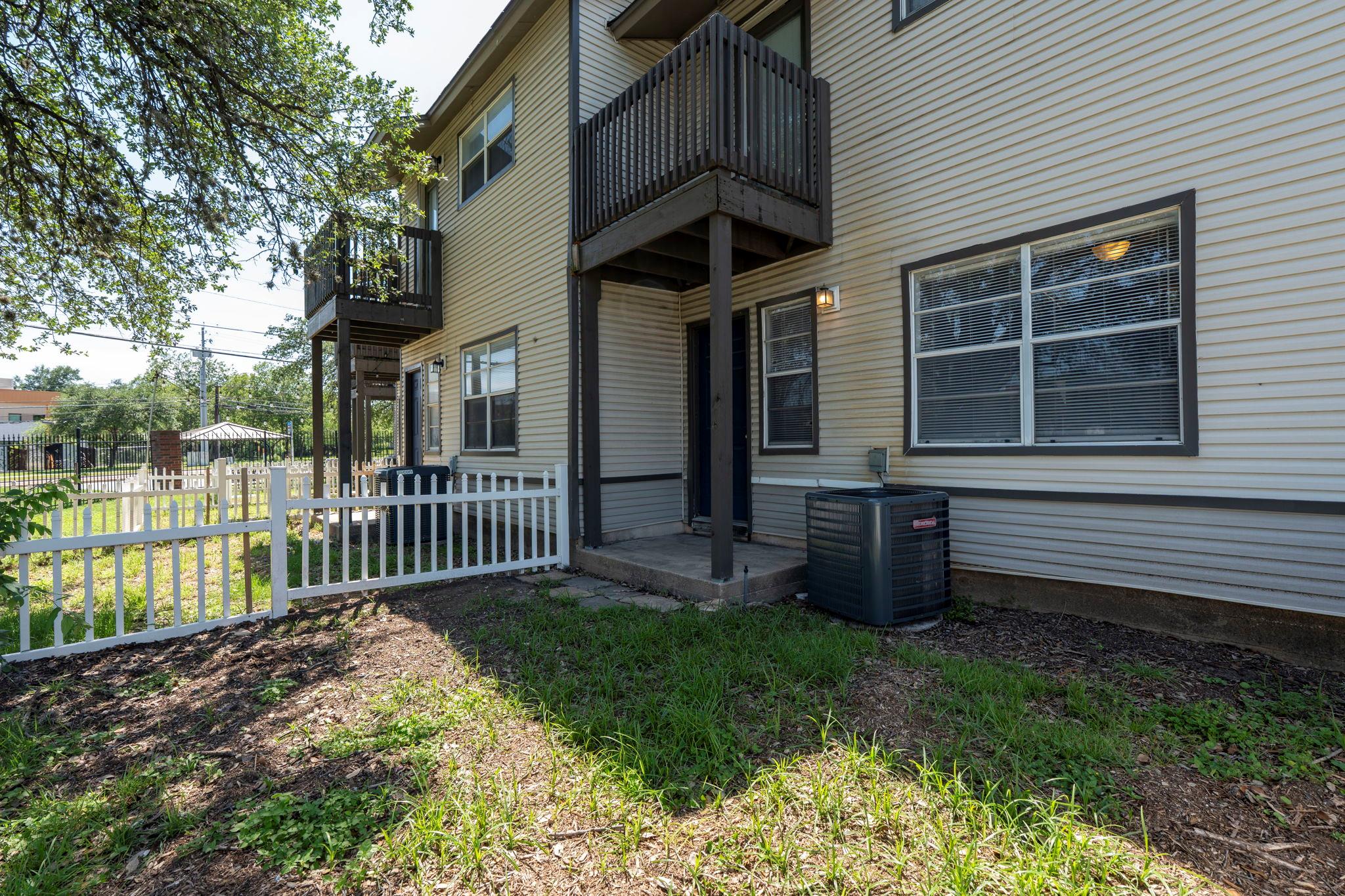 1841 River Crossing Cir # B, Austin, TX 78741