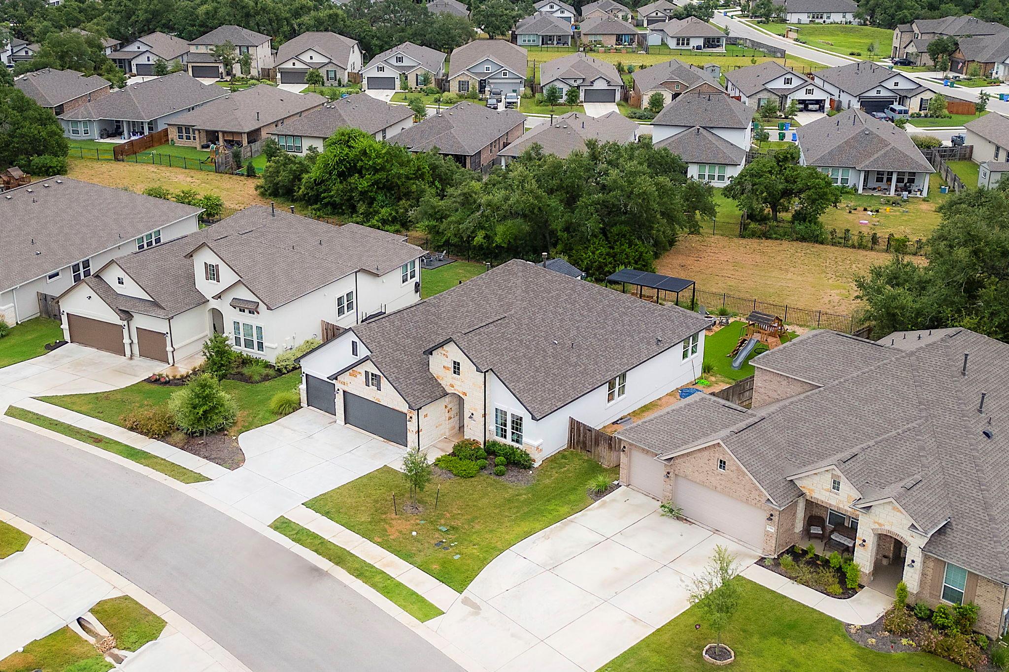 1368 Pink Granite Blvd, Dripping Springs, TX 78620