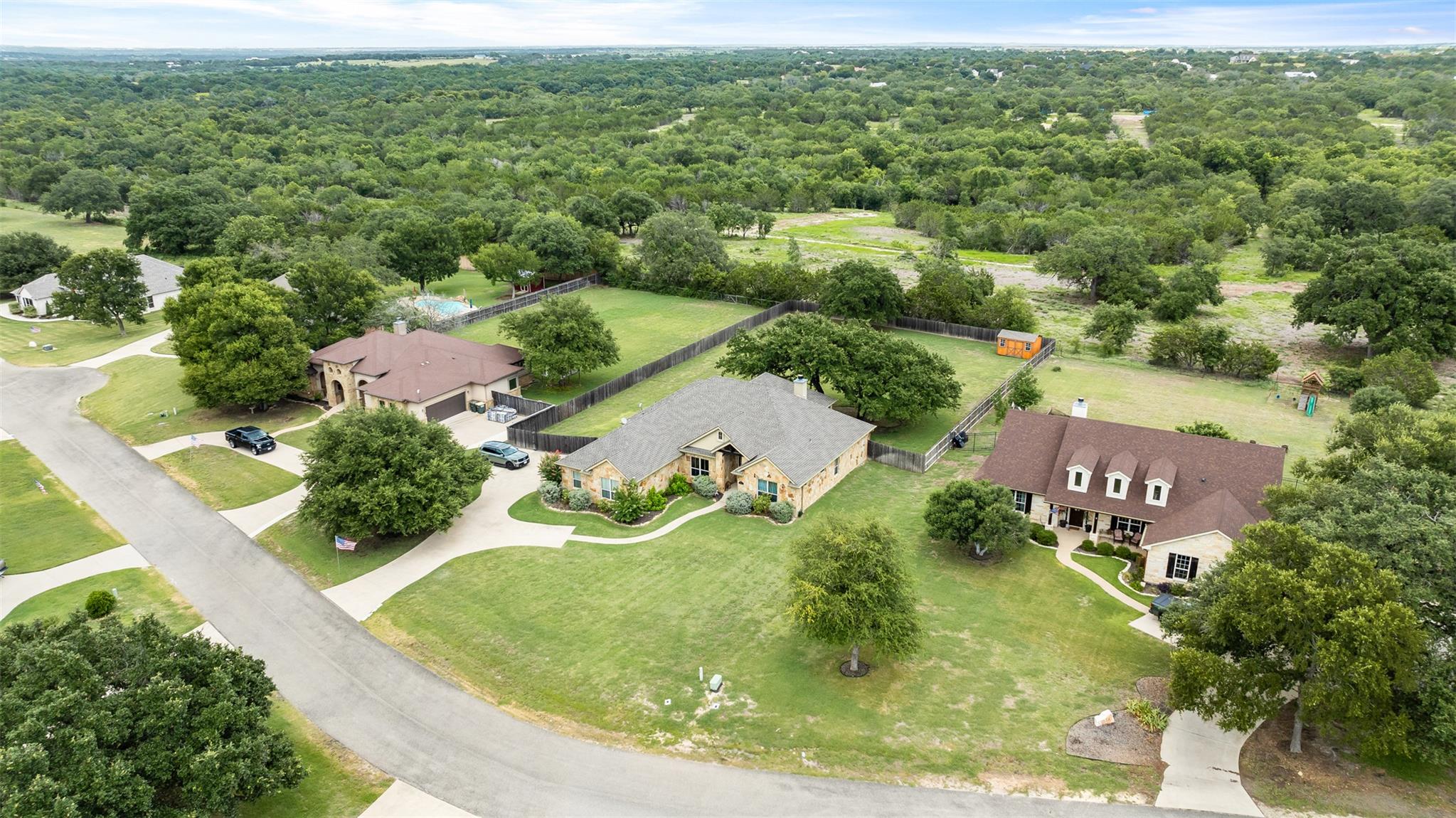 1074 Doves Landing Ct, Salado, TX 76571