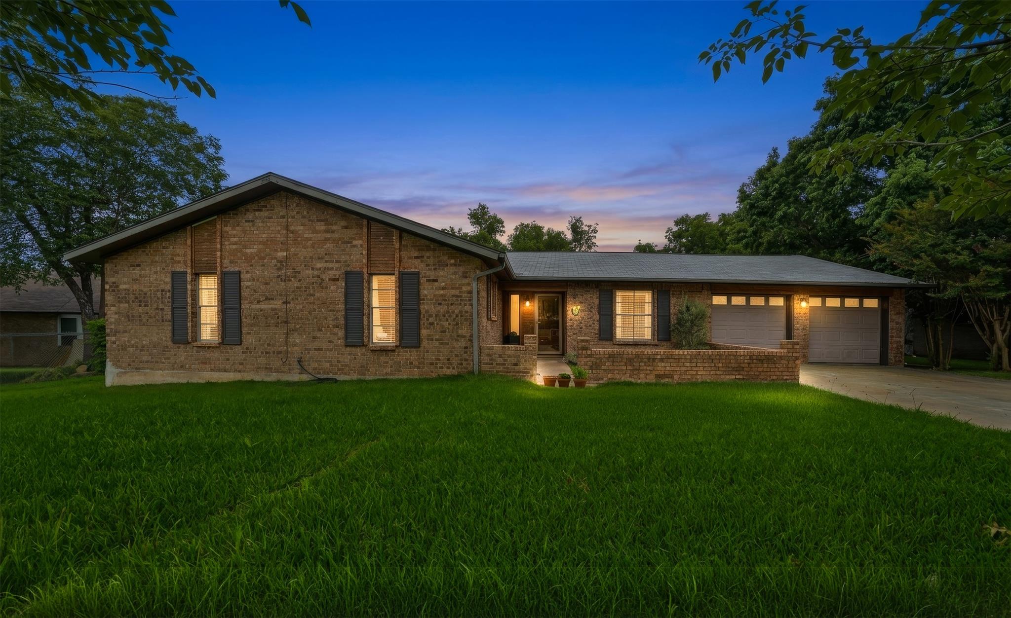 304 White Wing Way, Round Rock, TX 78664