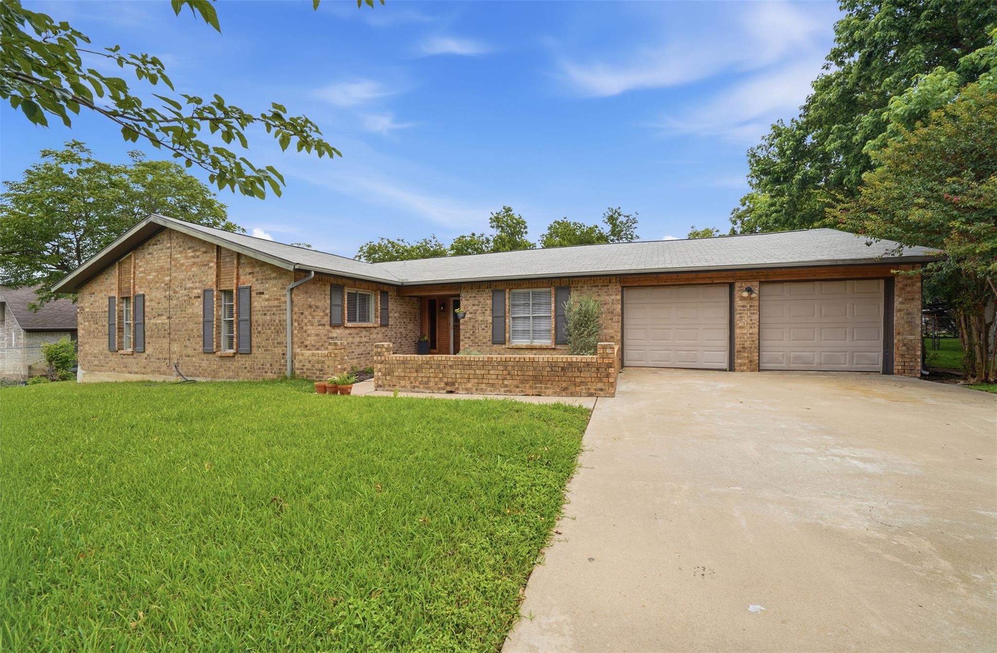 304 White Wing Way, Round Rock, TX 78664