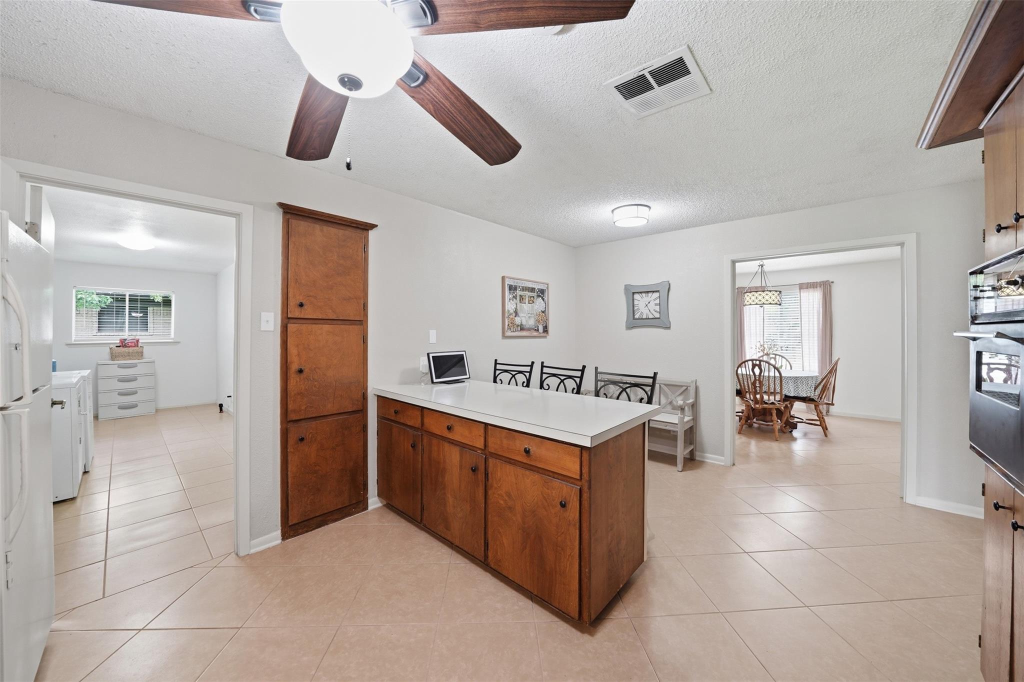 304 White Wing Way, Round Rock, TX 78664