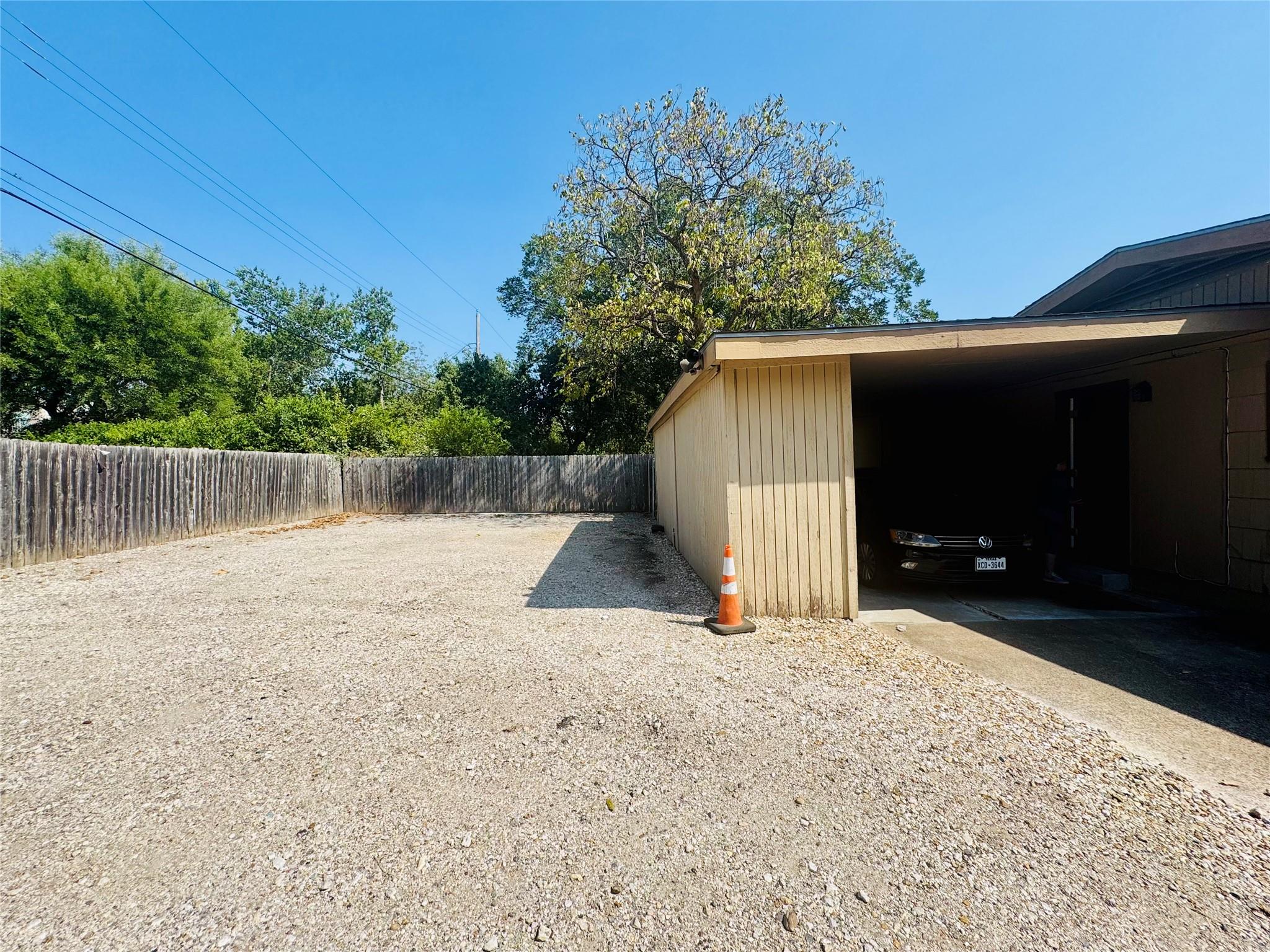 3809 S 1st St, Austin, TX 78704