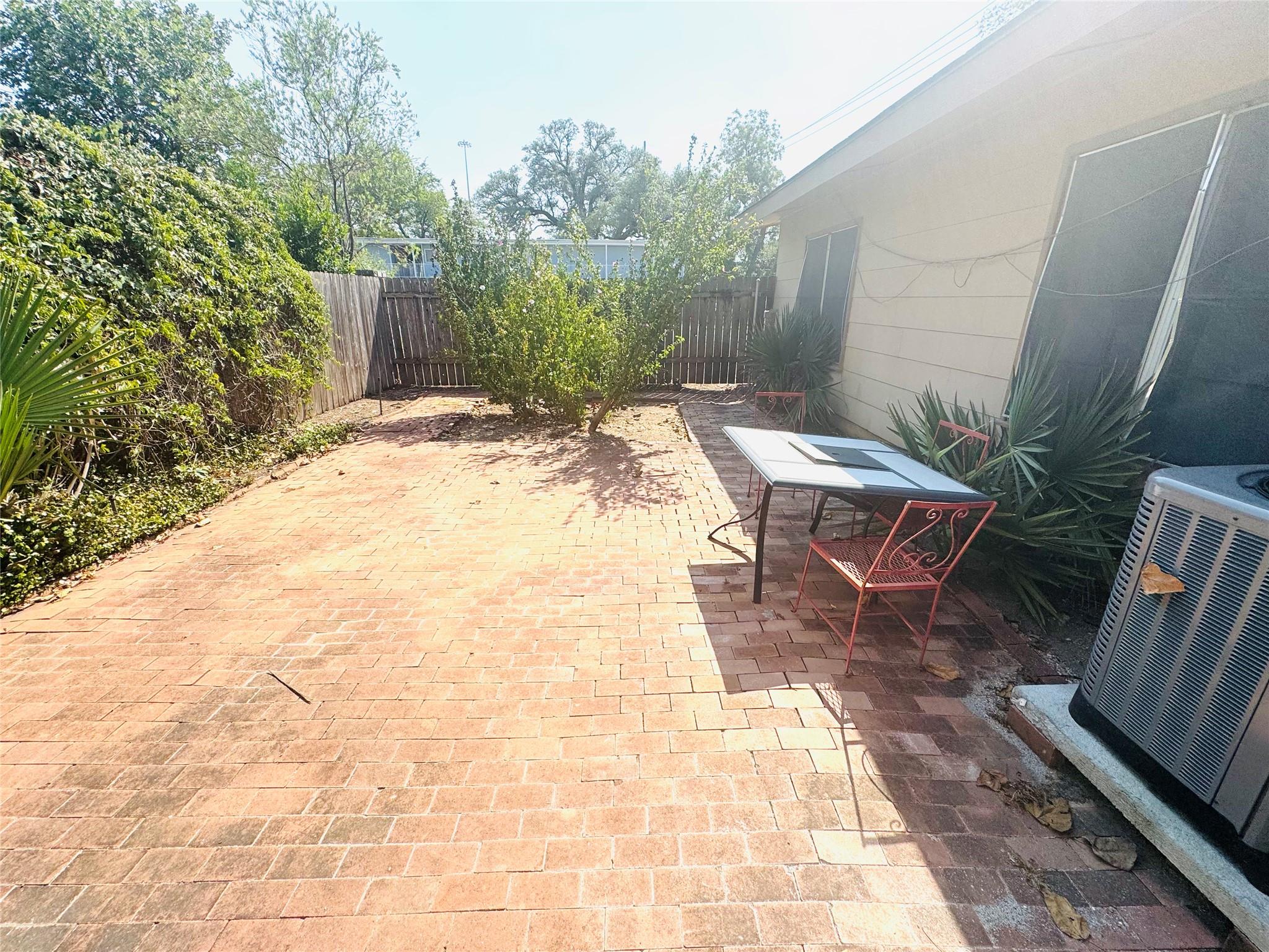 3809 S 1st St, Austin, TX 78704