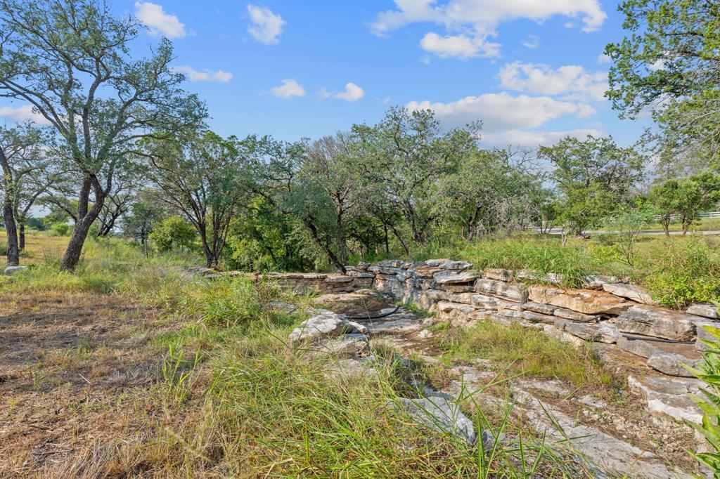 100 & 200 Contrails Way, Spicewood, TX 78669