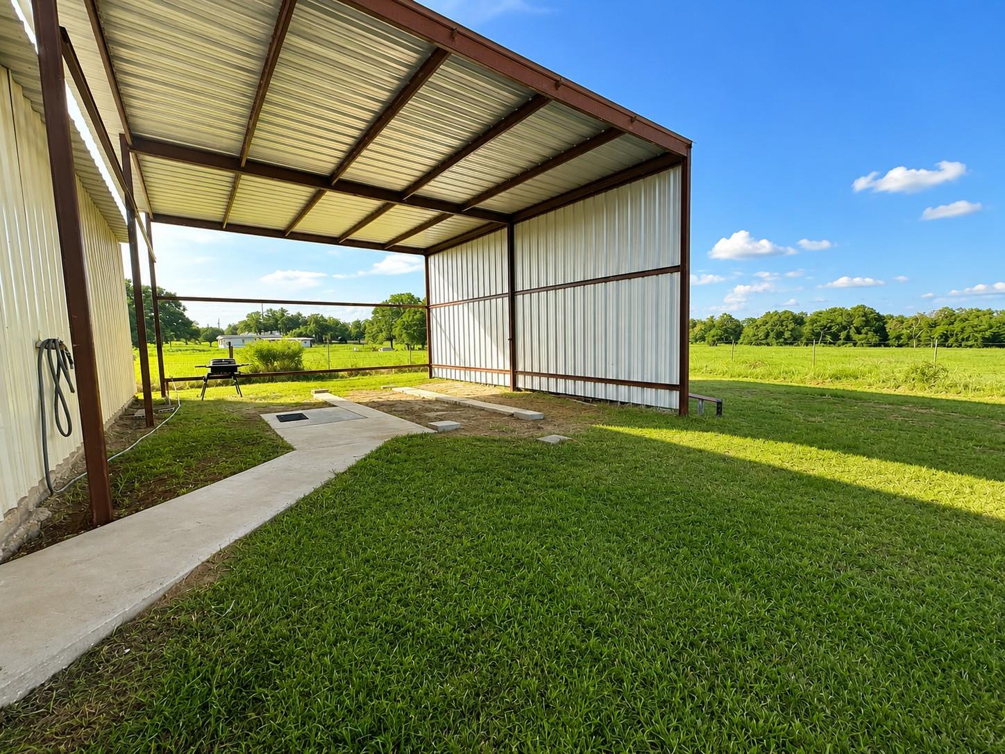 972 County Road 335, Rockdale, TX 76567