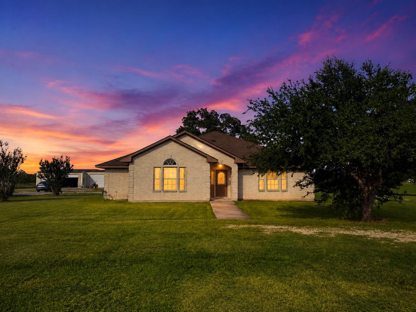 972 County Road 335, Rockdale, TX 76567