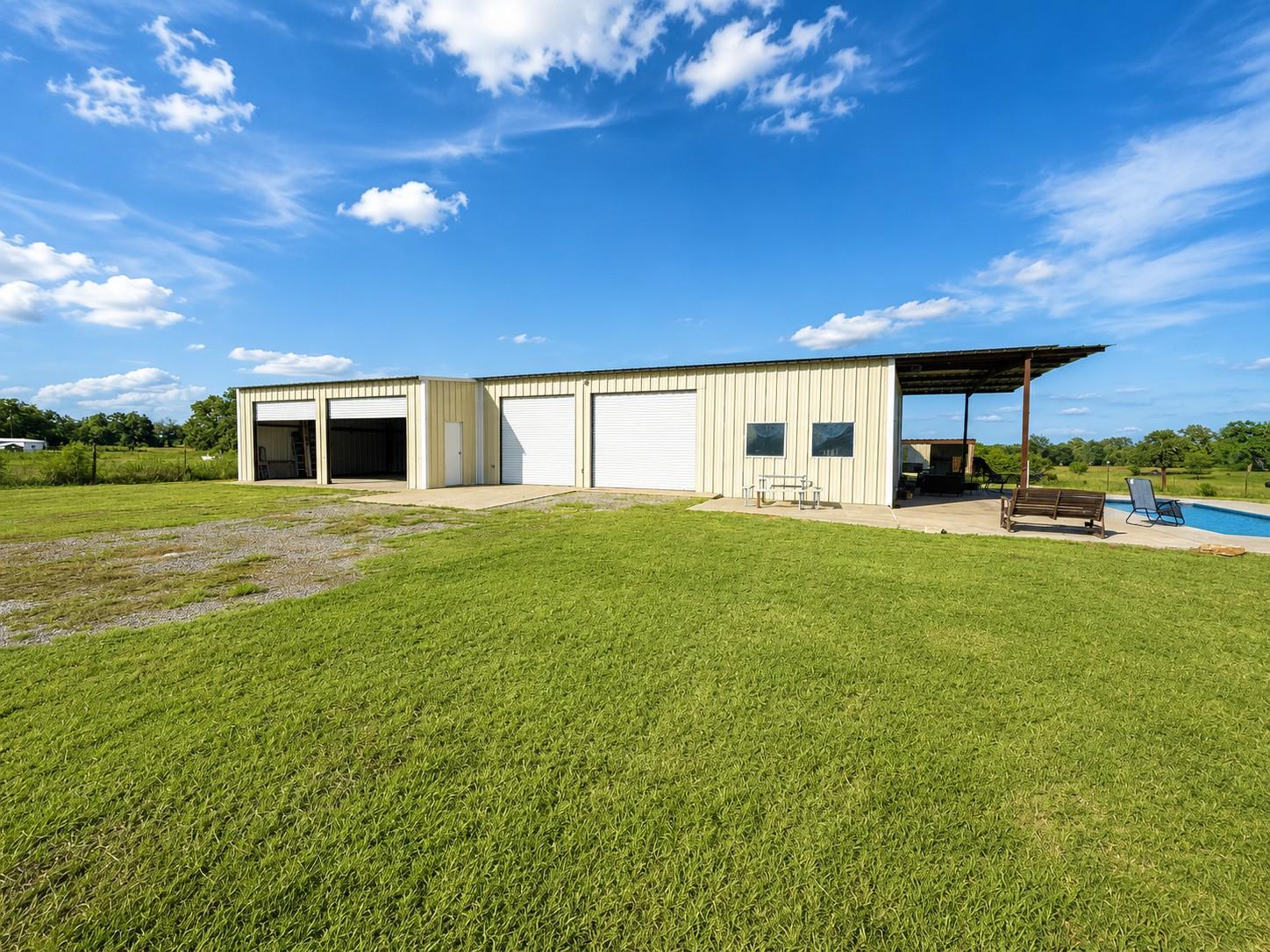 972 County Road 335, Rockdale, TX 76567