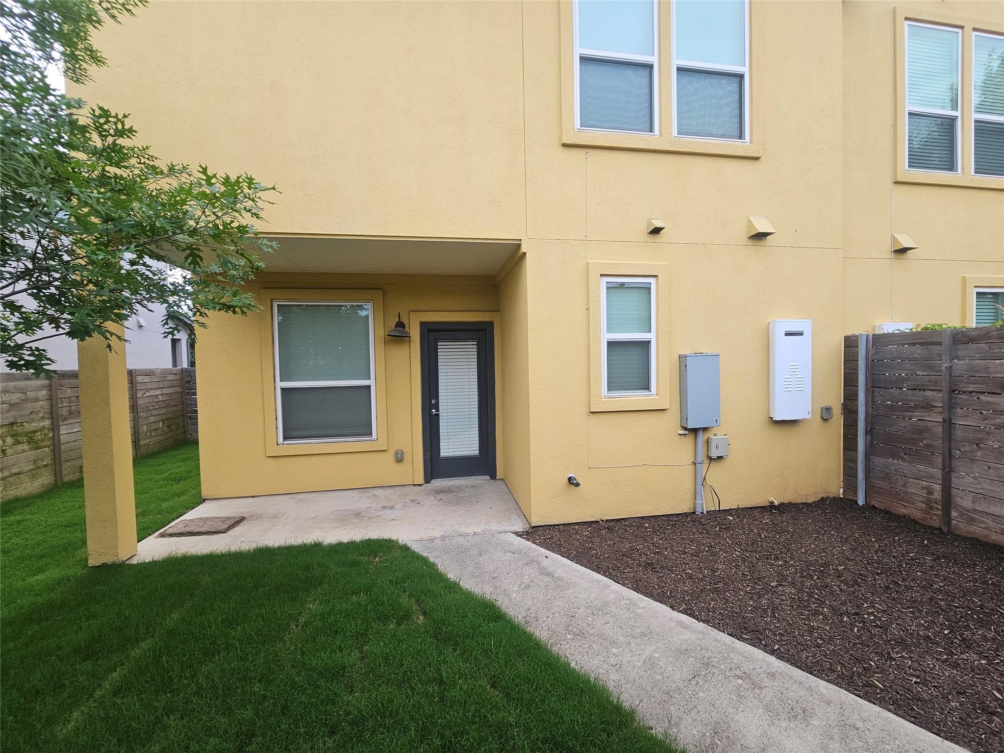 8721 Whitter Dr # B, Austin, TX 78747