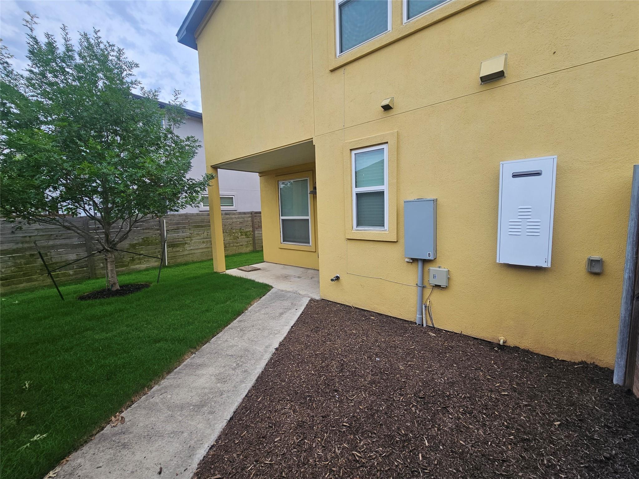 8721 Whitter Dr # B, Austin, TX 78747