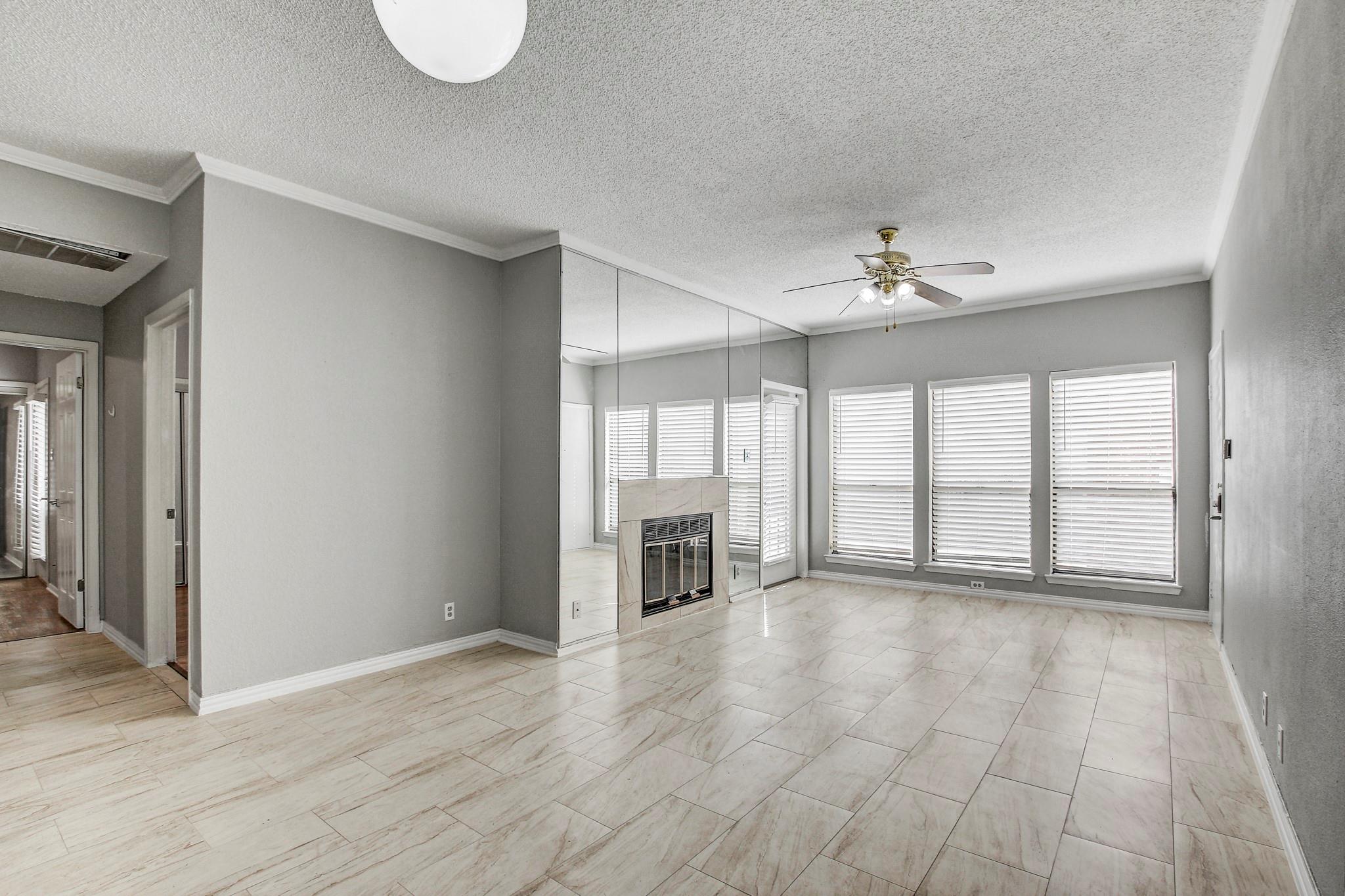 807 W 25th St # 210, Austin, TX 78705