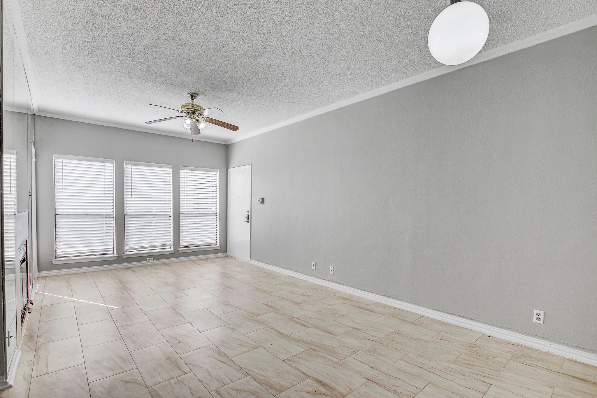 807 W 25th St # 210, Austin, TX 78705