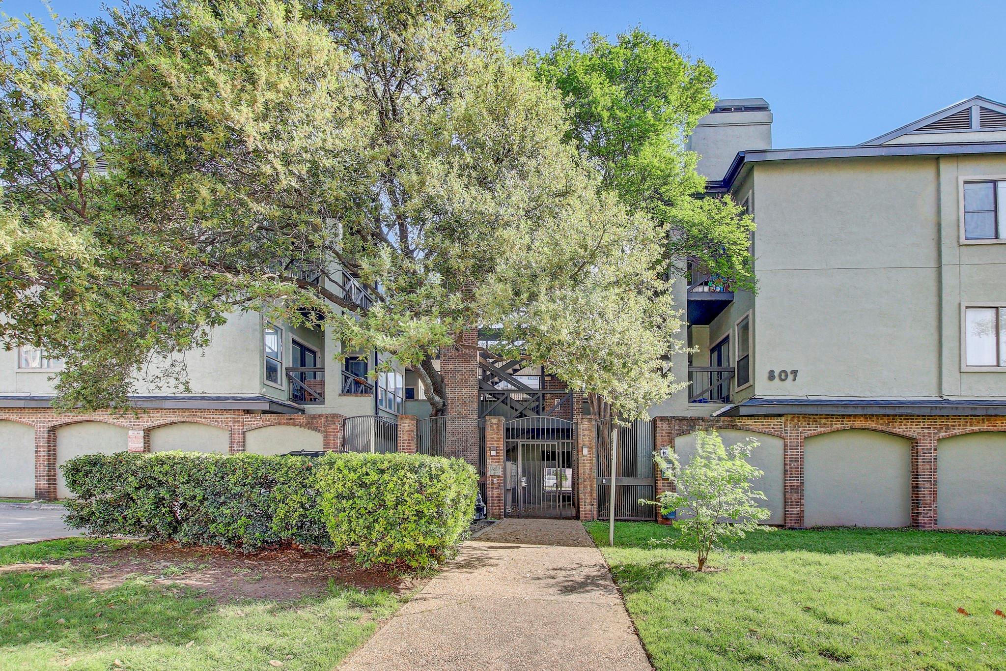 807 W 25th St # 210, Austin, TX 78705