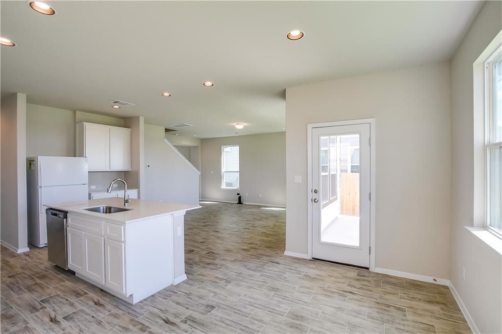 444 Delta Crst, Maxwell, TX 78656