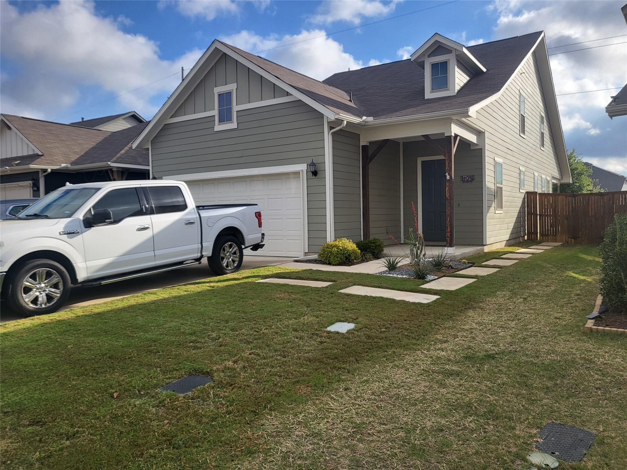 108 Blue Hibiscus Dr, Liberty Hill, TX 78628