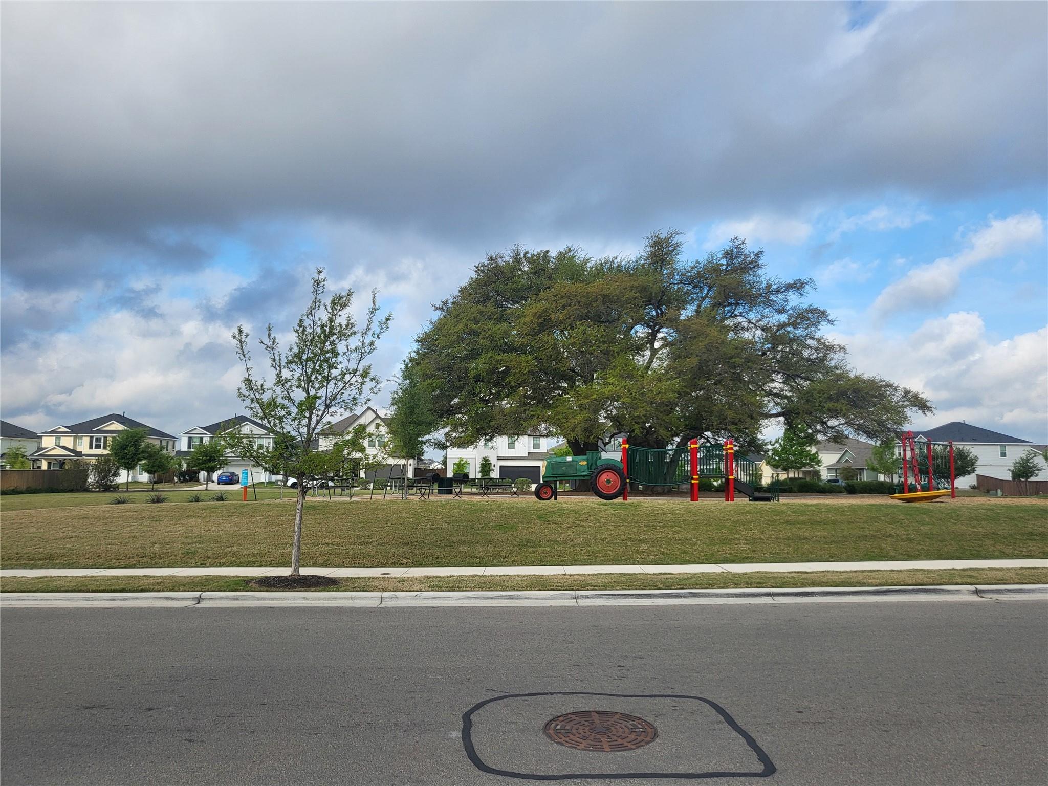 108 Blue Hibiscus Dr, Liberty Hill, TX 78628