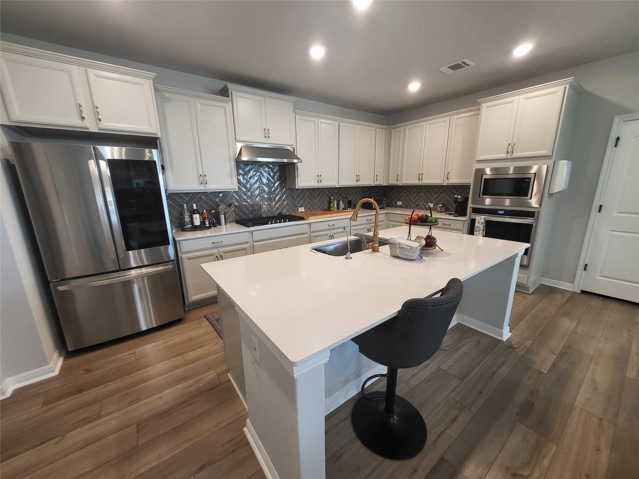 108 Blue Hibiscus Dr, Liberty Hill, TX 78628
