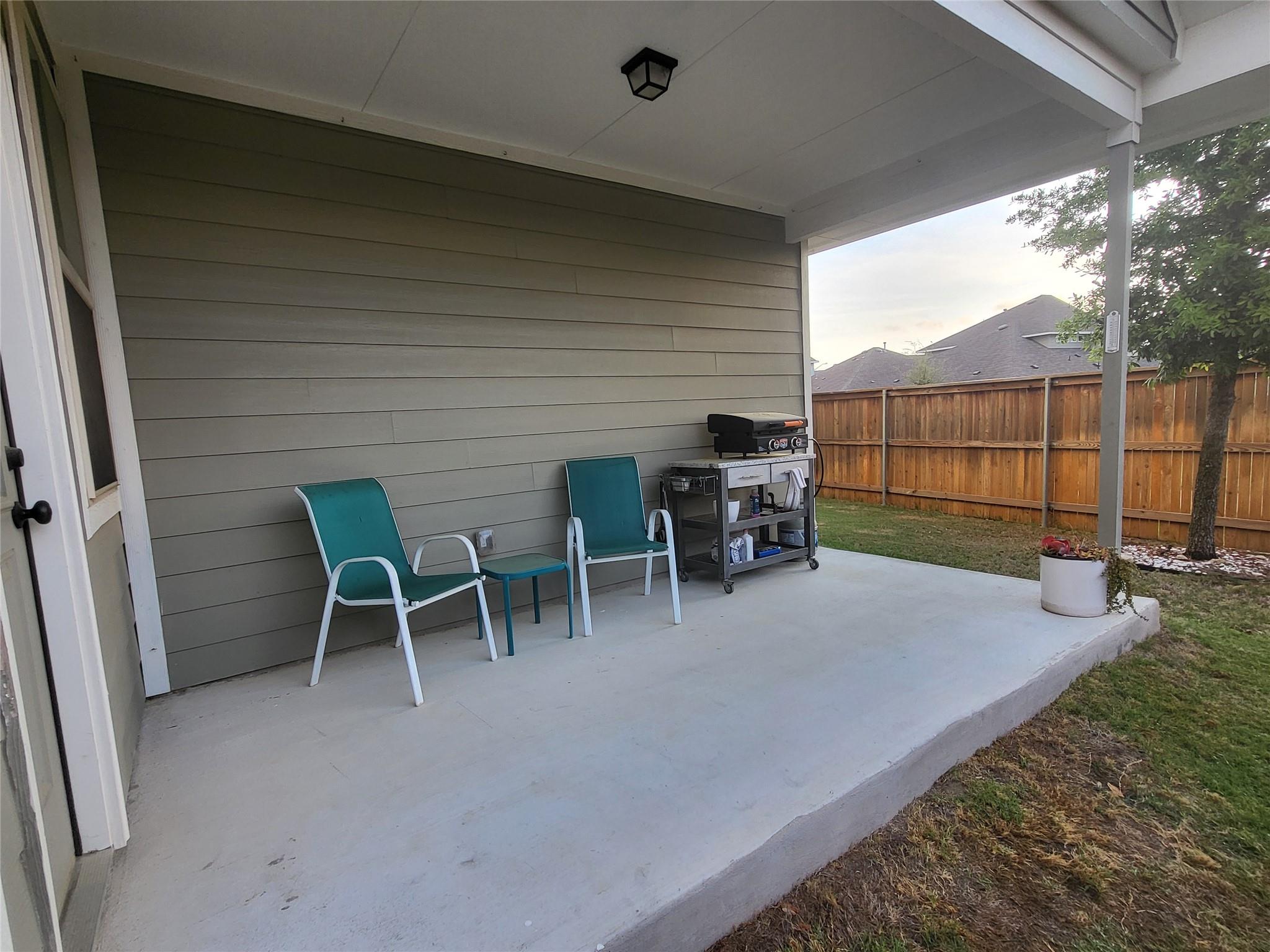 108 Blue Hibiscus Dr, Liberty Hill, TX 78628