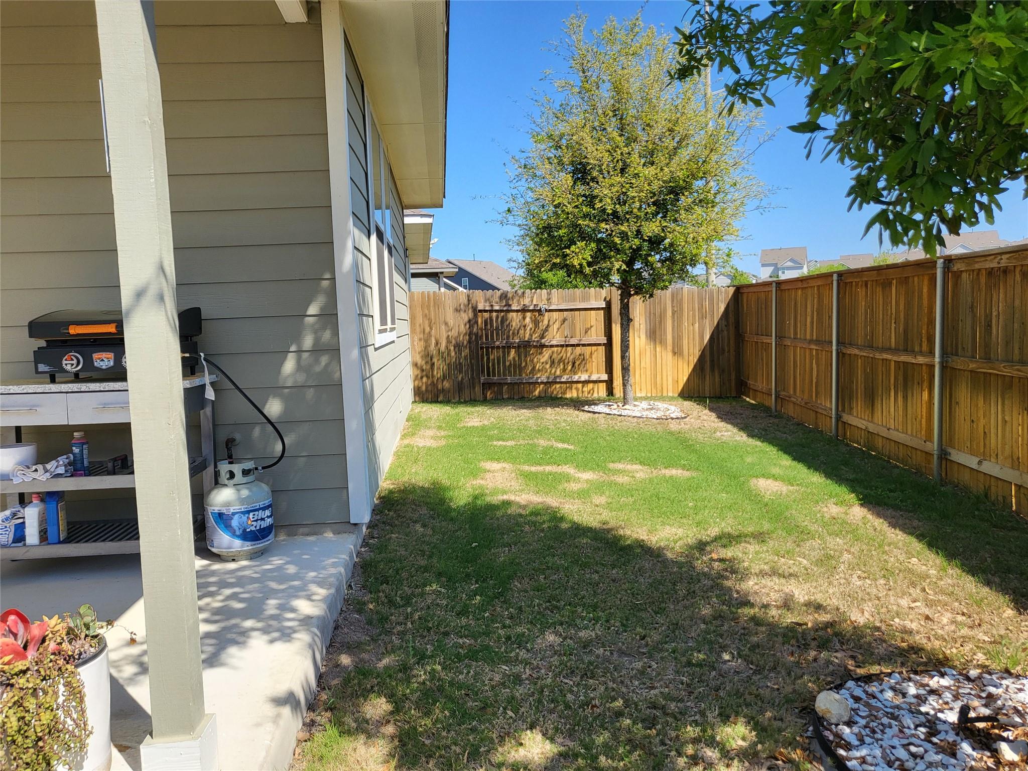 108 Blue Hibiscus Dr, Liberty Hill, TX 78628
