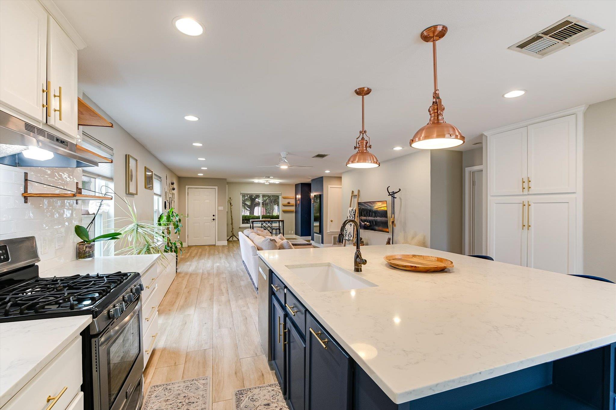 1804 Pannier Ln, Austin, TX 78748