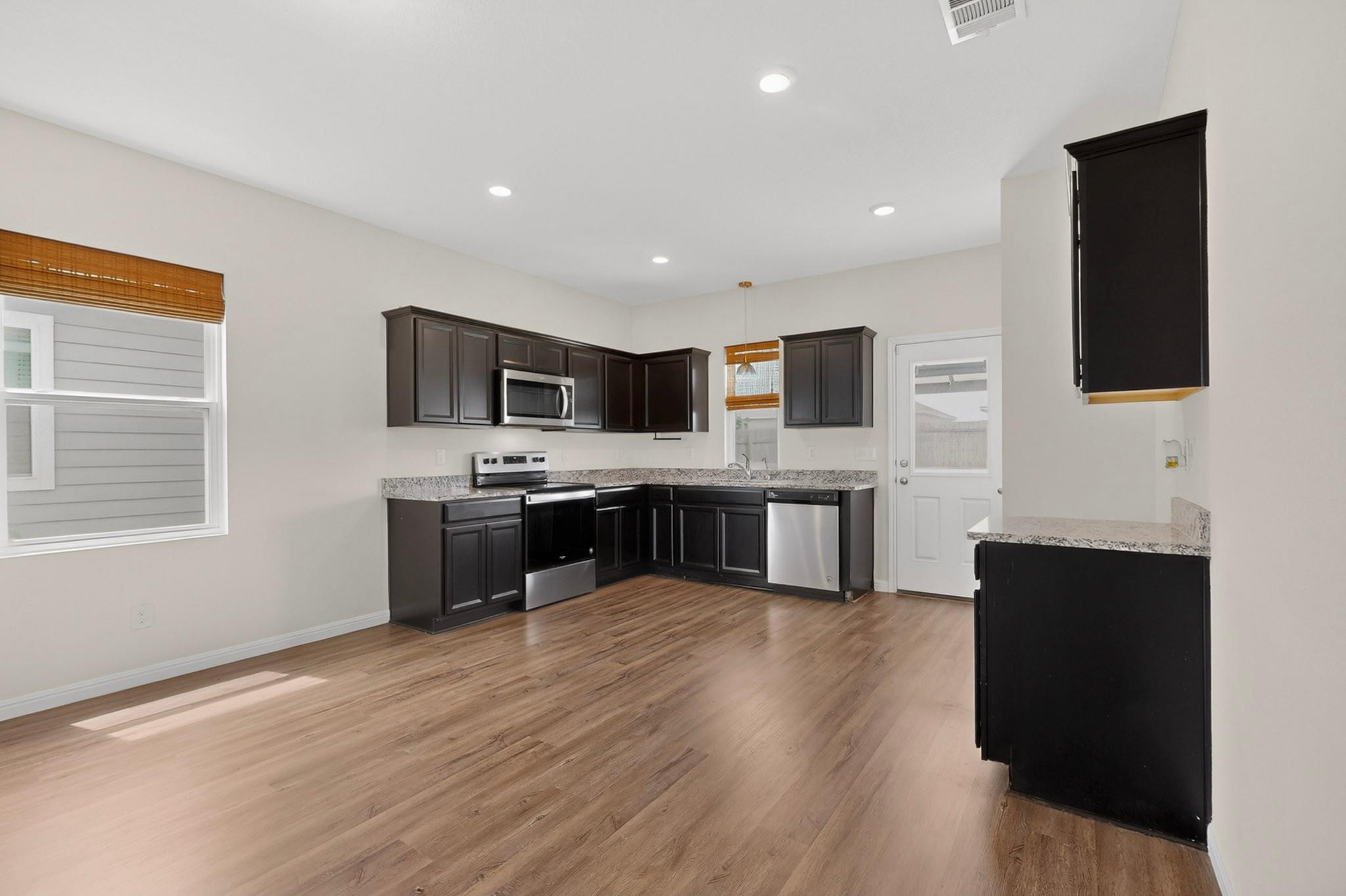 12713 Robert Taft St, Manor, TX 78653