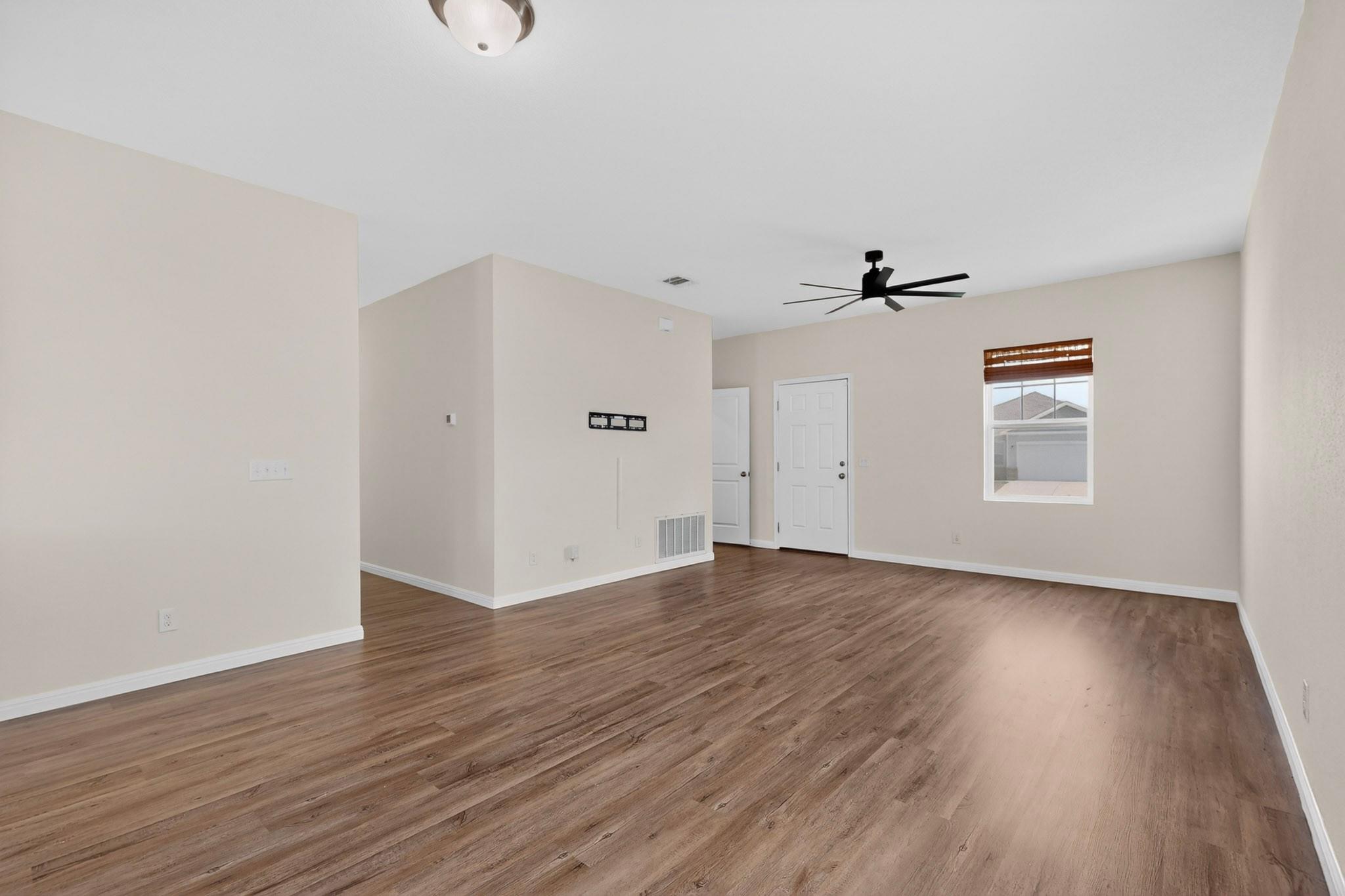 12713 Robert Taft St, Manor, TX 78653