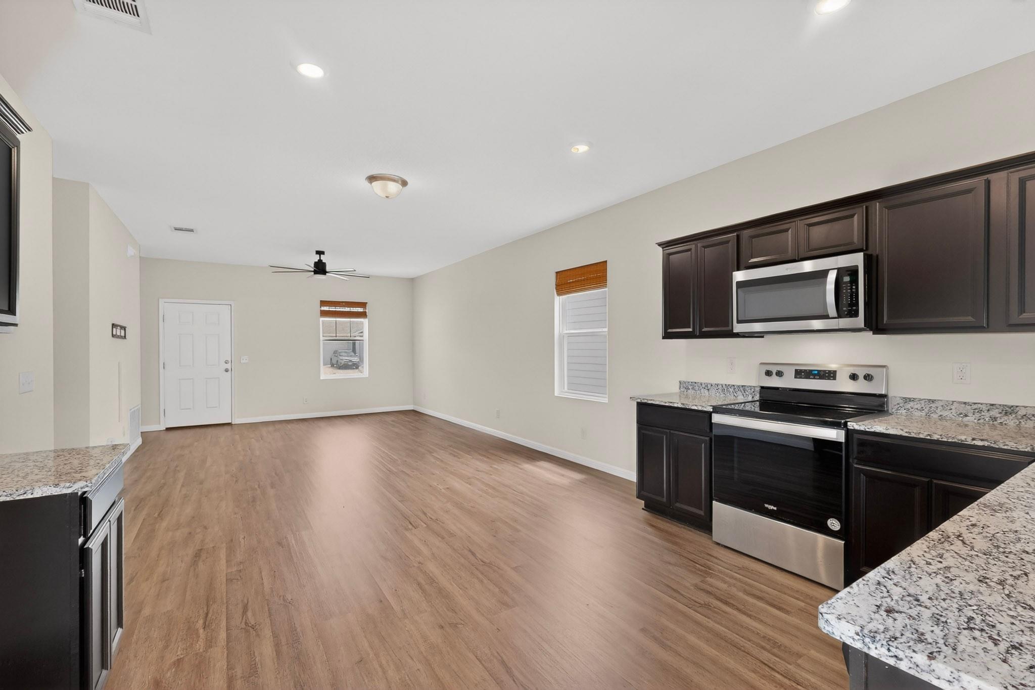 12713 Robert Taft St, Manor, TX 78653