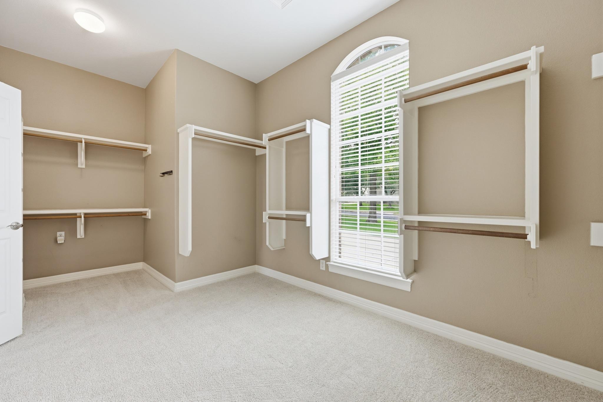 2821 Cool River Loop, Round Rock, TX 78665