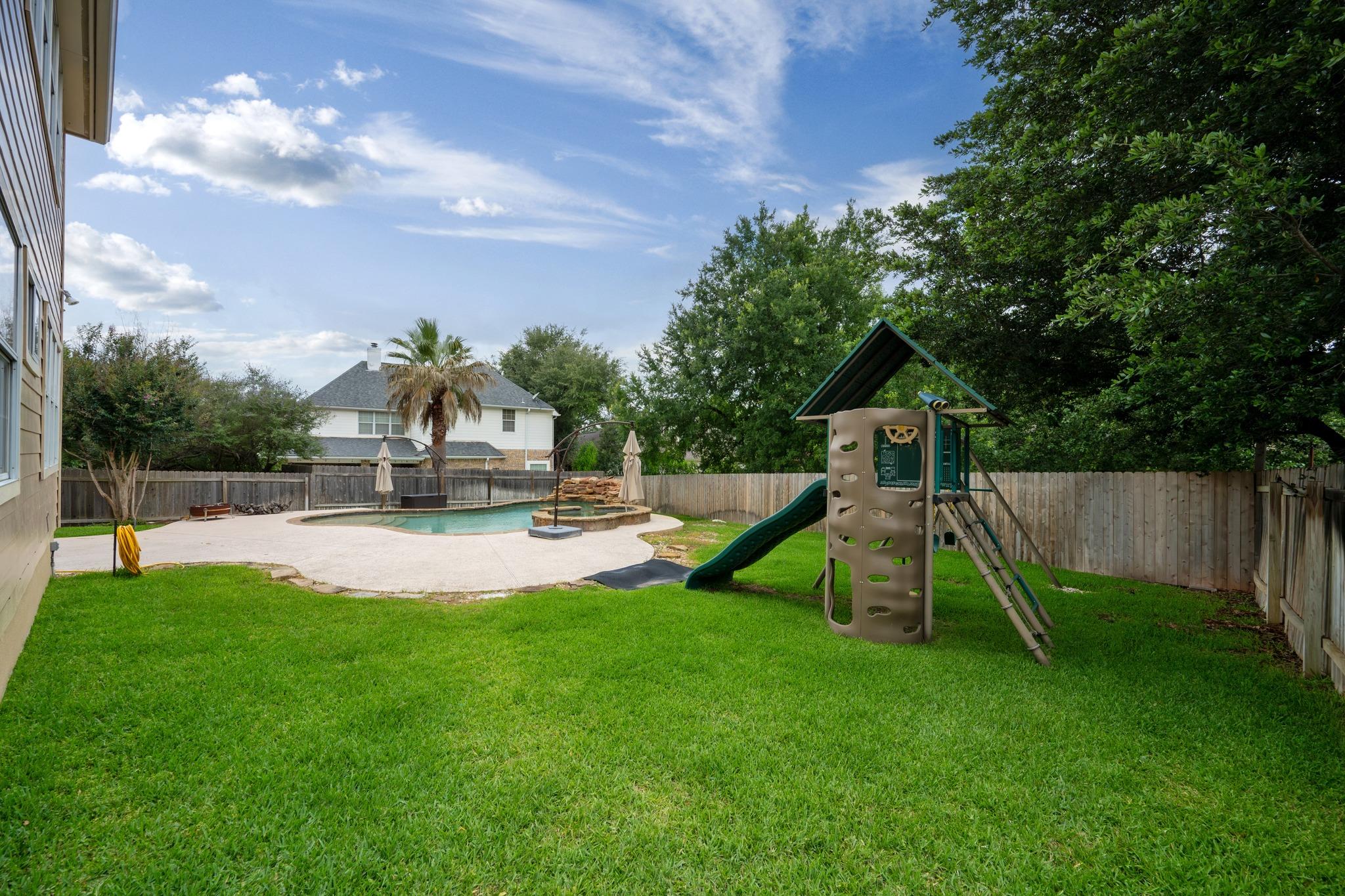 2821 Cool River Loop, Round Rock, TX 78665