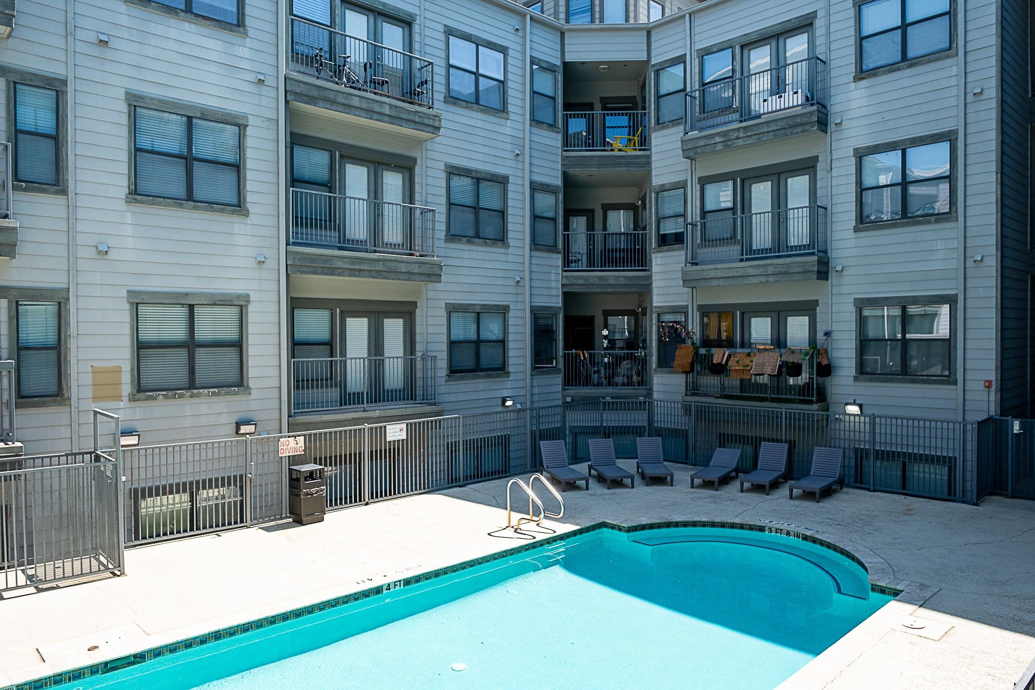 2502 Leon St # 309, Austin, TX 78705