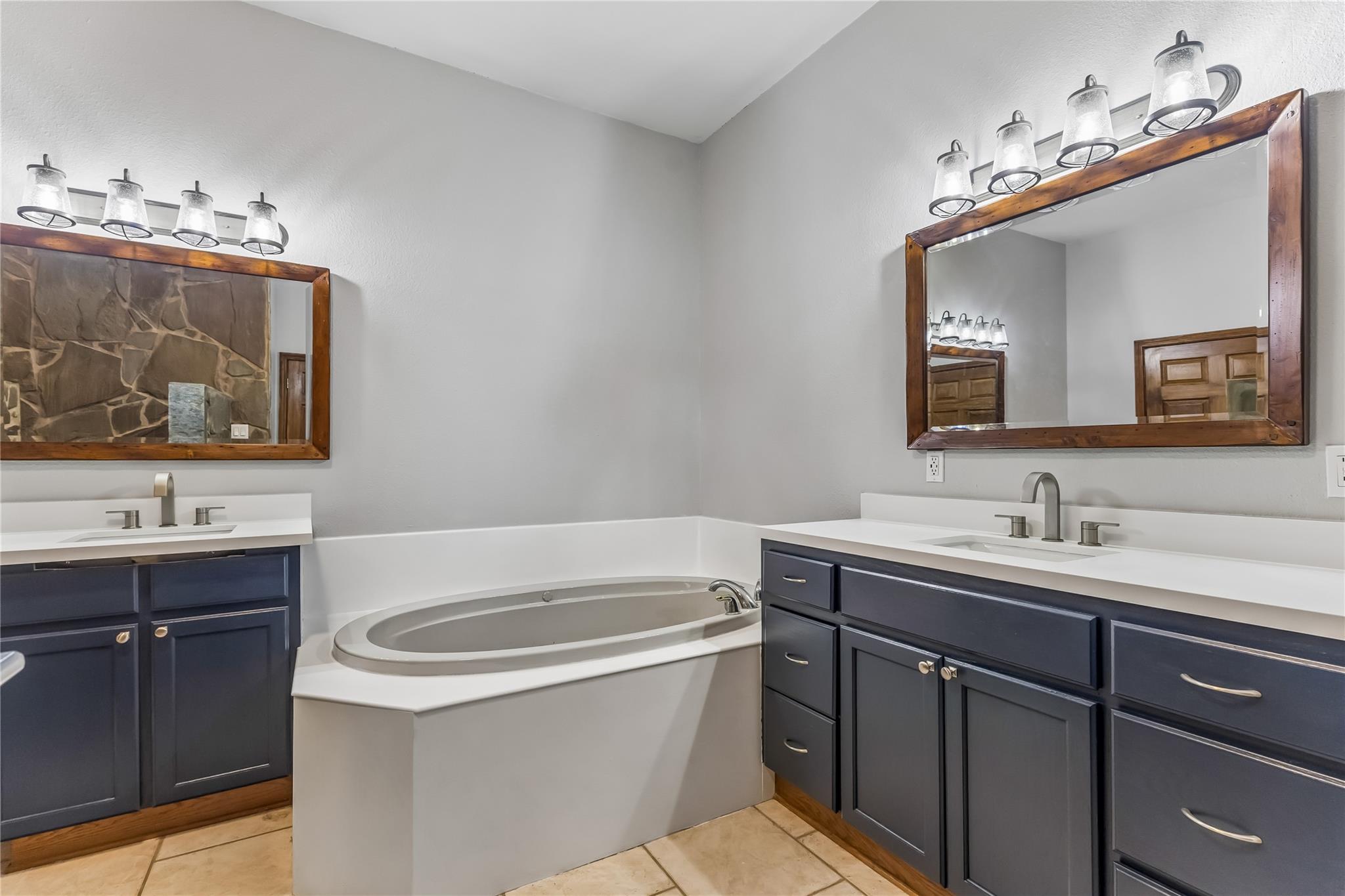 341 Windmill Hl, Salado, TX 76571