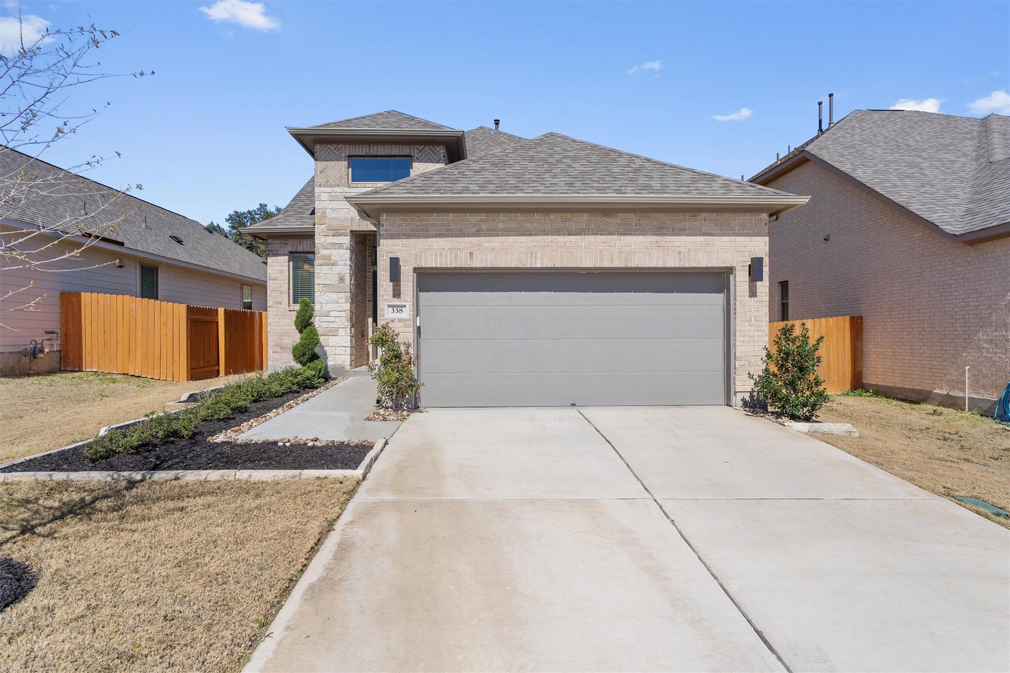 338 Langhorne Bnd, Liberty Hill, TX 78642
