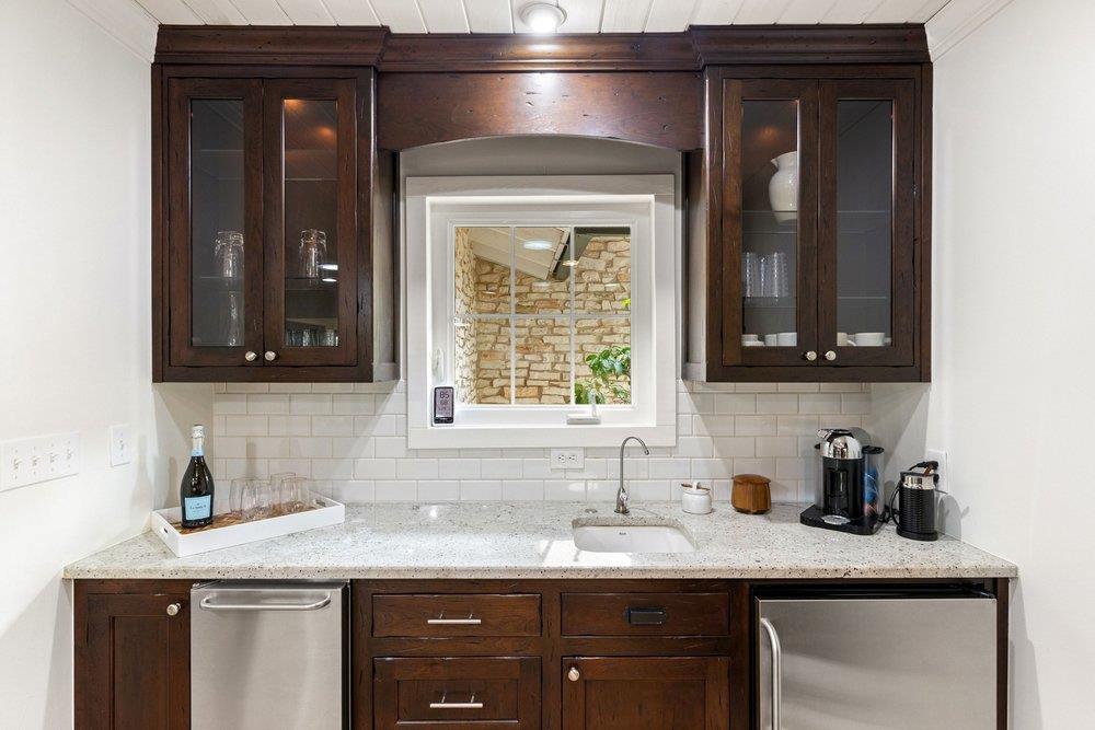 1900 Pursley Rd, Dripping Springs, TX 78620