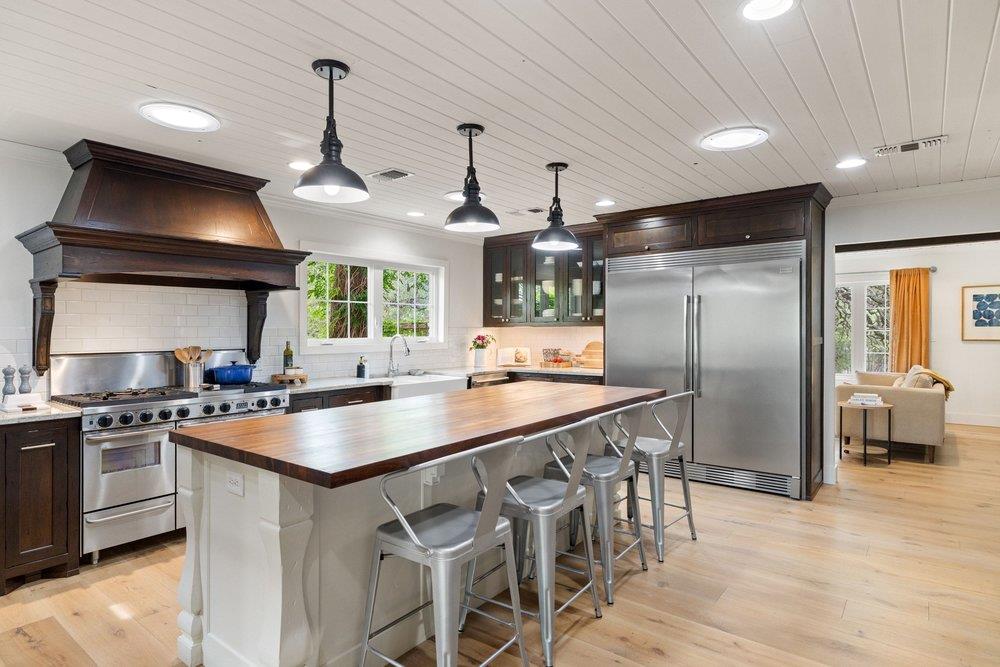 1900 Pursley Rd, Dripping Springs, TX 78620