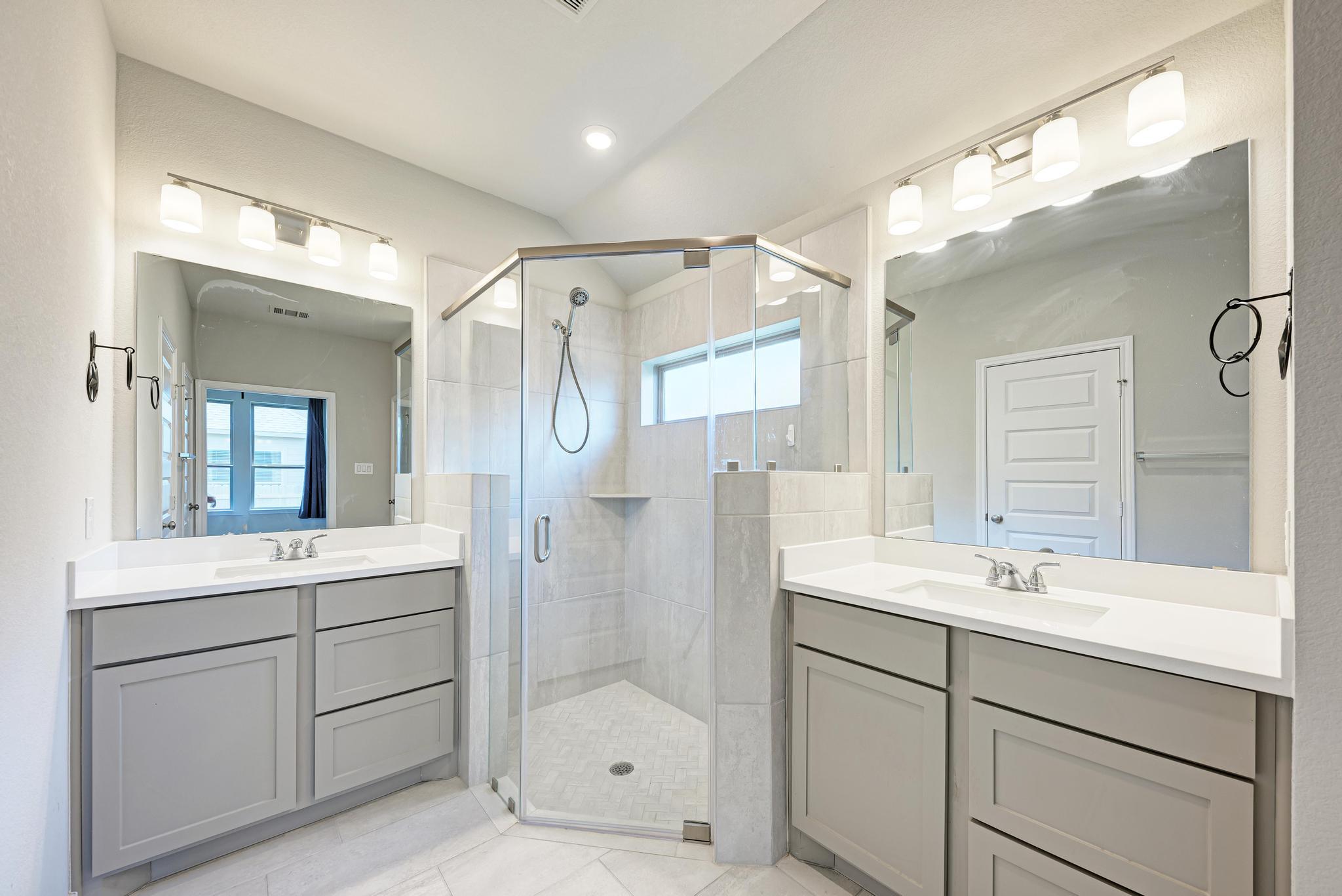 144 Danielson St, Liberty Hill, TX 78642
