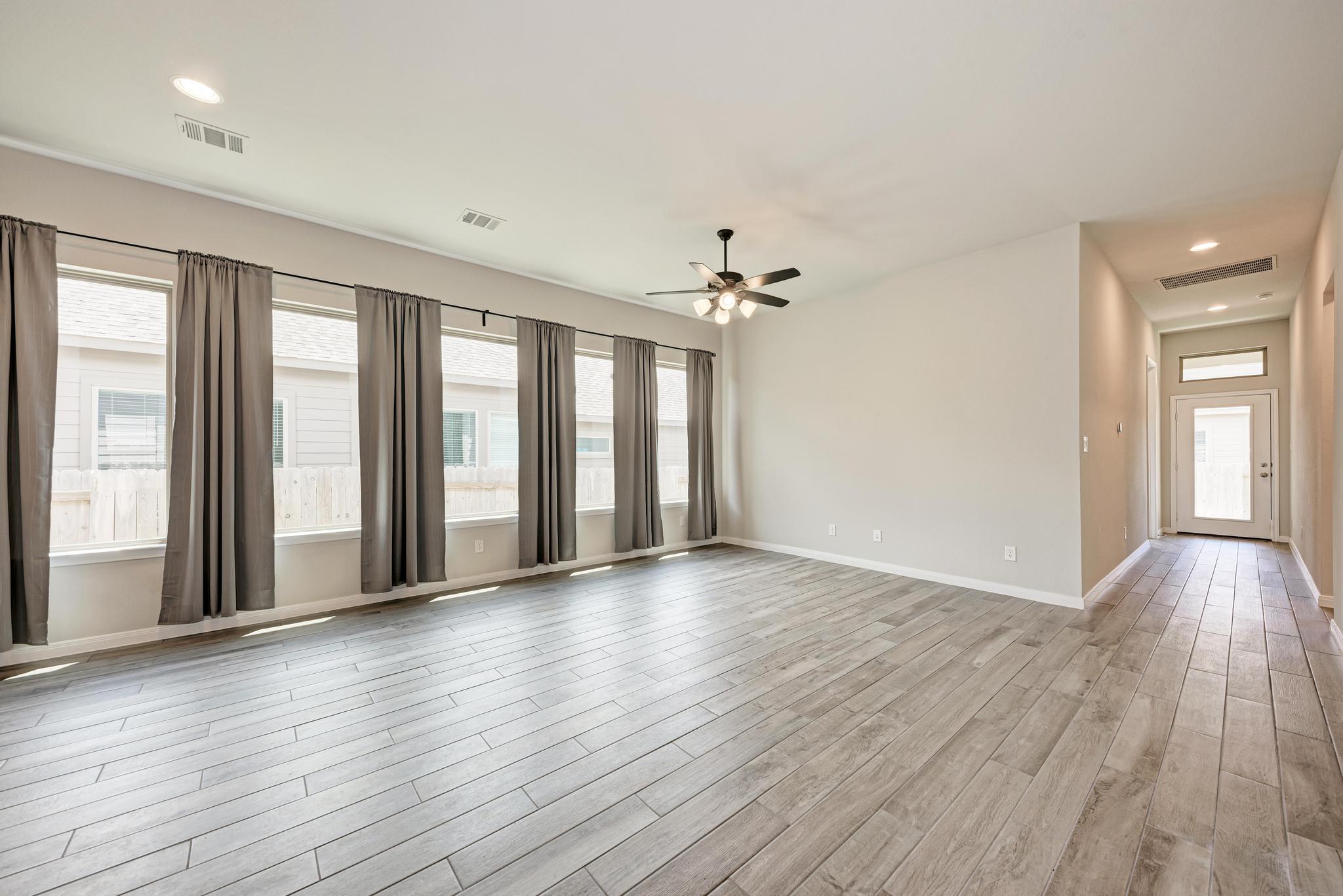 144 Danielson St, Liberty Hill, TX 78642
