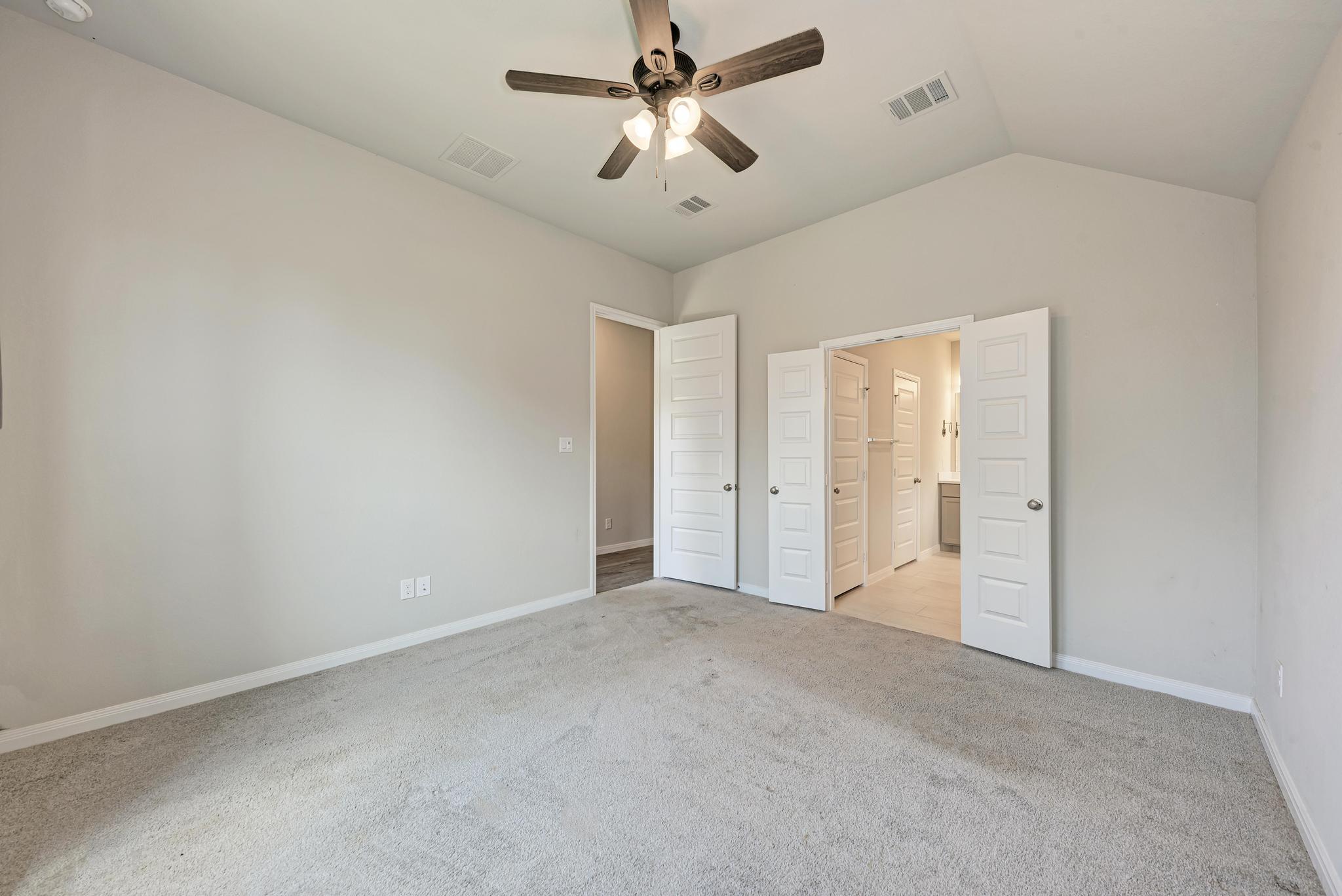144 Danielson St, Liberty Hill, TX 78642