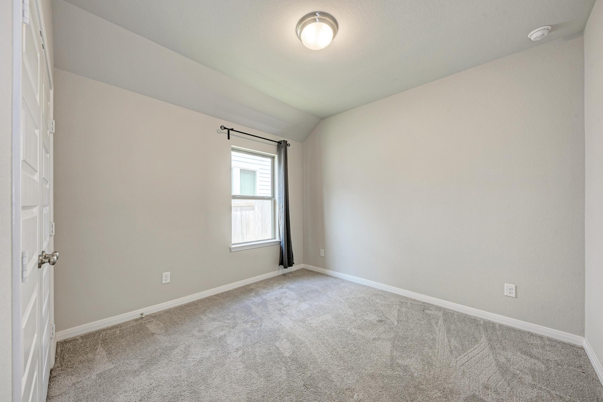 144 Danielson St, Liberty Hill, TX 78642