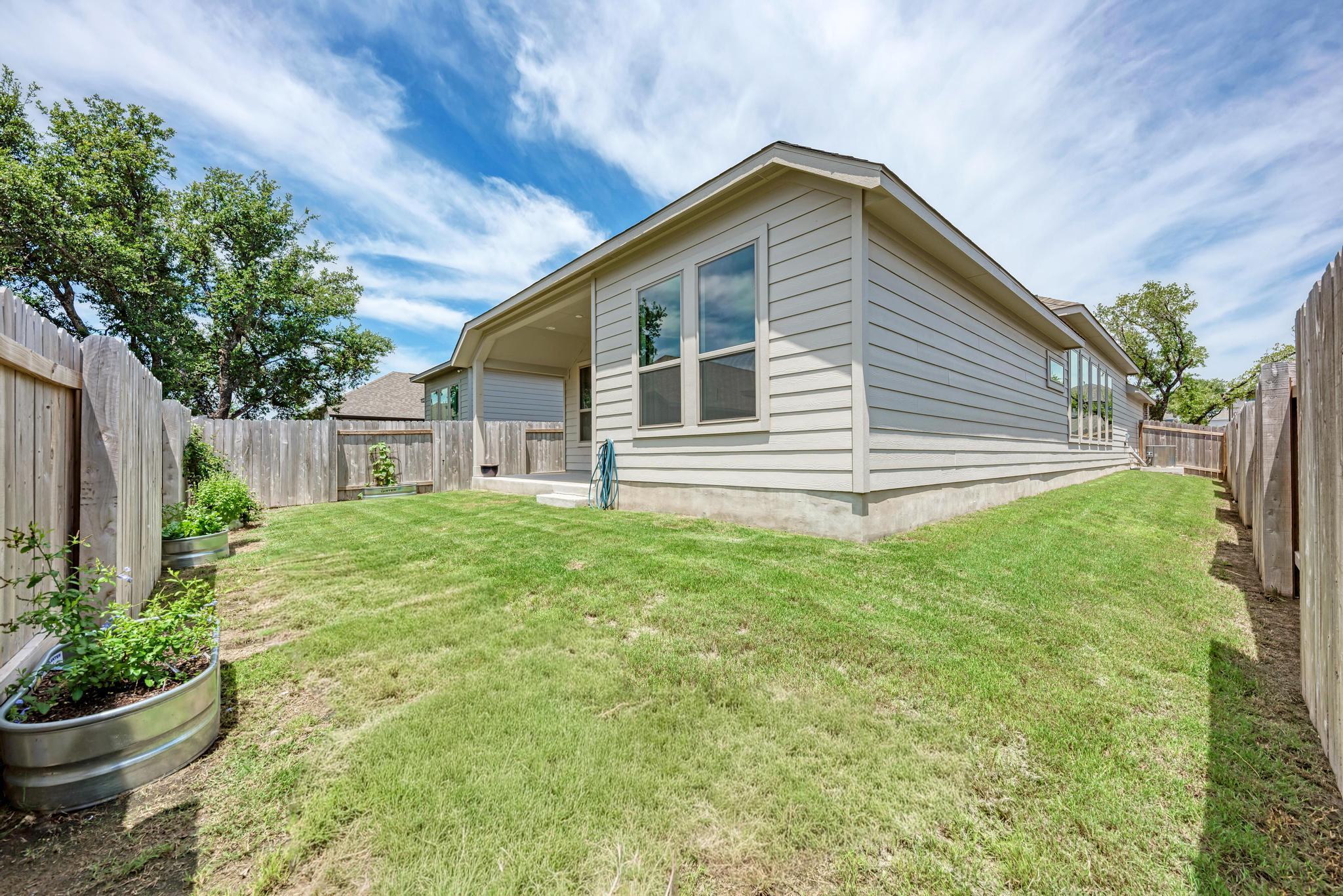 144 Danielson St, Liberty Hill, TX 78642