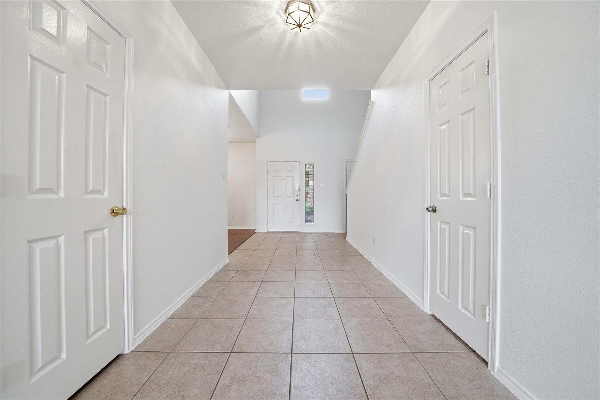 118 Invierno St, Kyle, TX 78640
