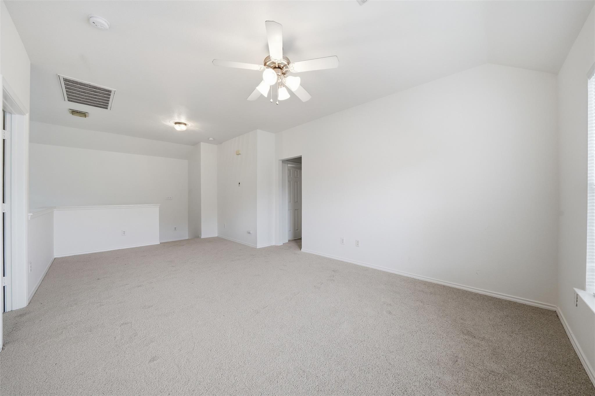 118 Invierno St, Kyle, TX 78640