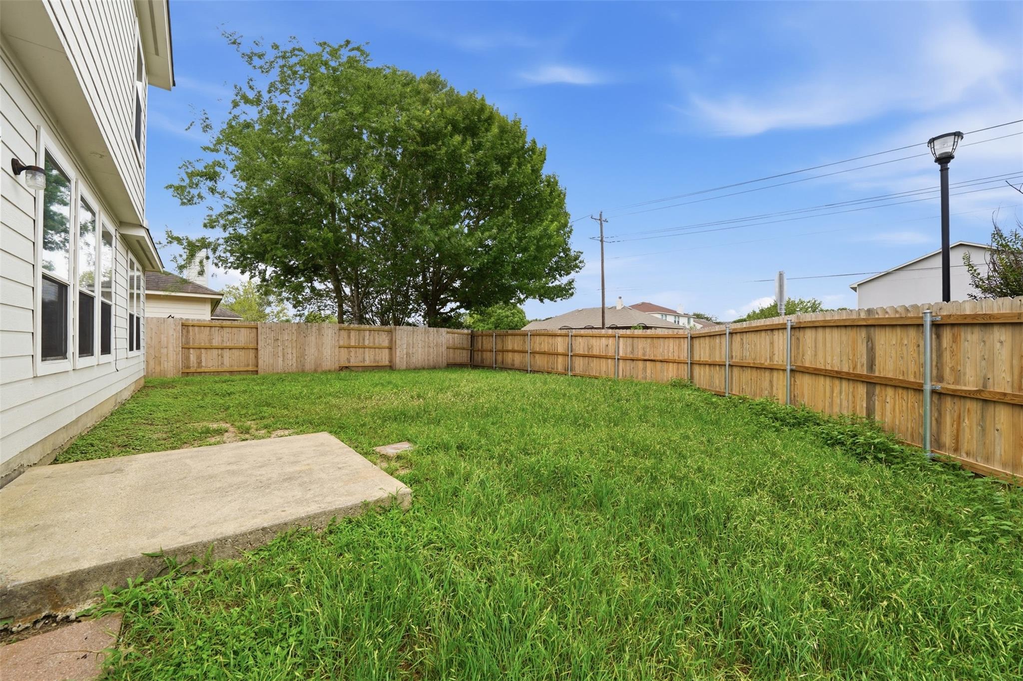 118 Invierno St, Kyle, TX 78640