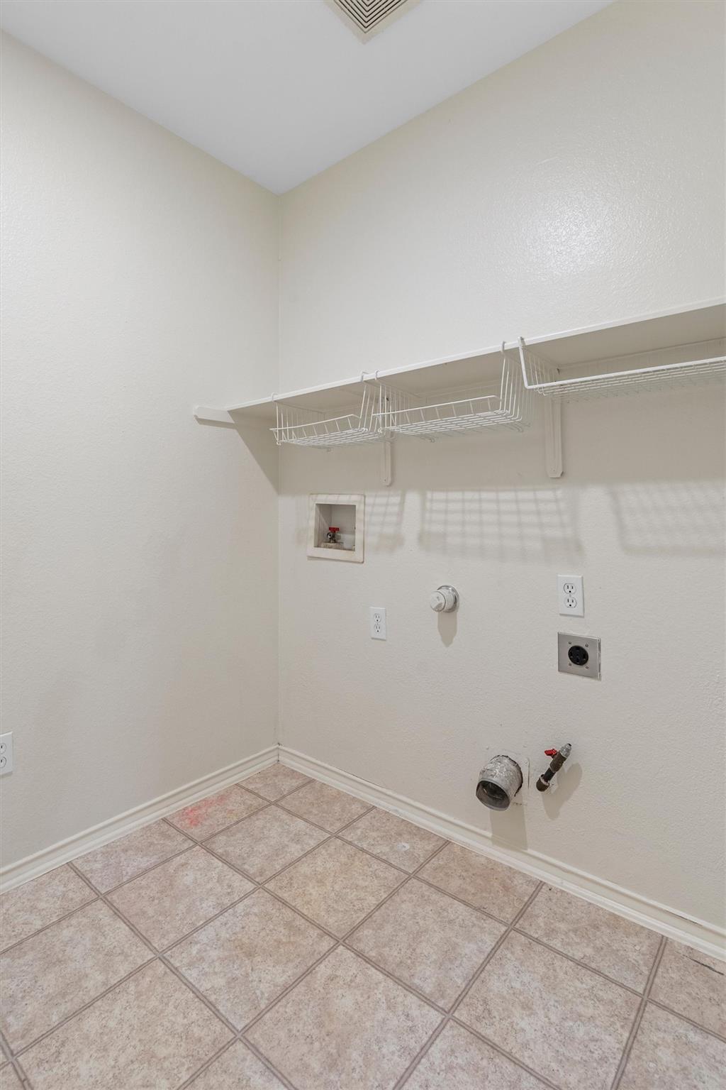 207 Antietam Dr, Elgin, TX 78621