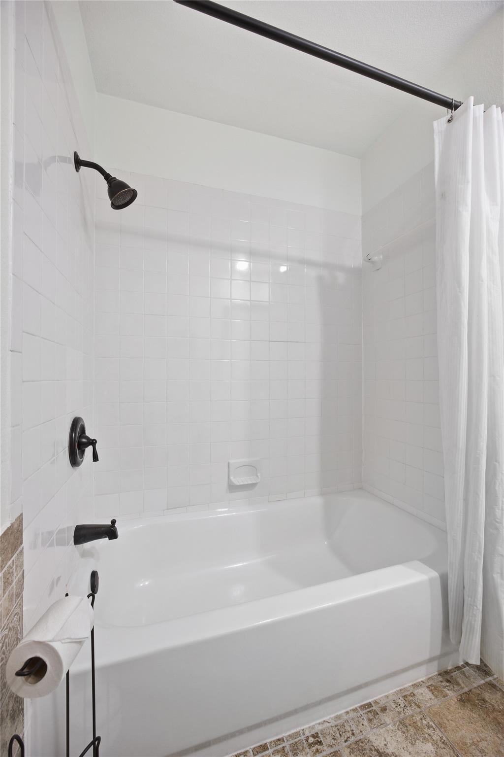 3802 Hawkshead Dr, Austin, TX 78727