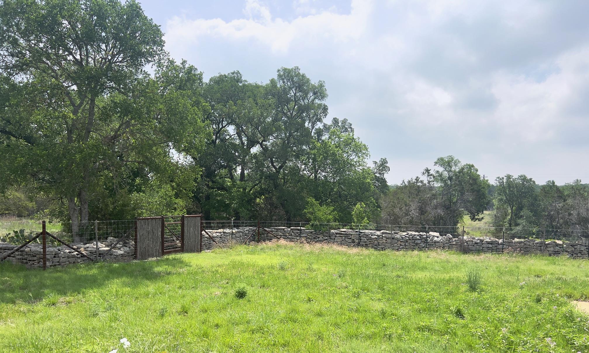 1366 Narrows Rd, Blanco, TX 78606
